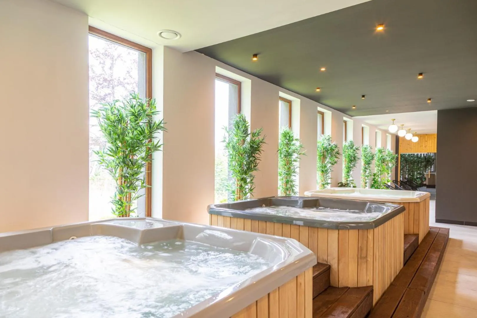 Hot Tub in Sudecki Resort & SPA