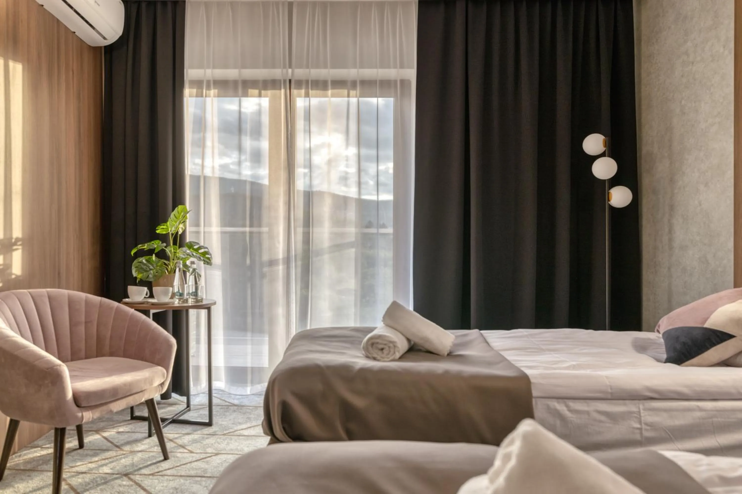 Bed in Sudecki Resort & SPA