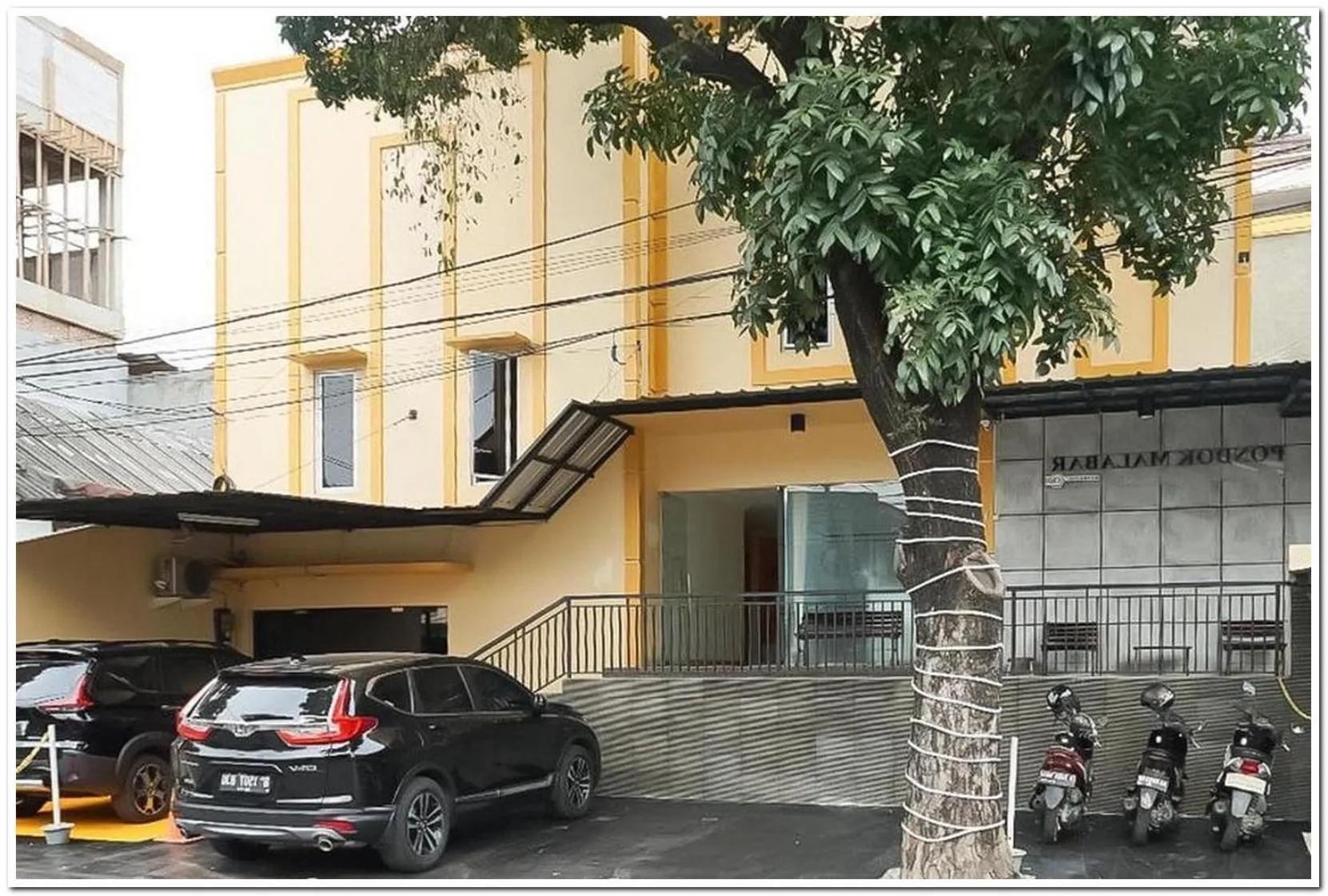 Property building in Pondok Malabar Mitra RedDoorz