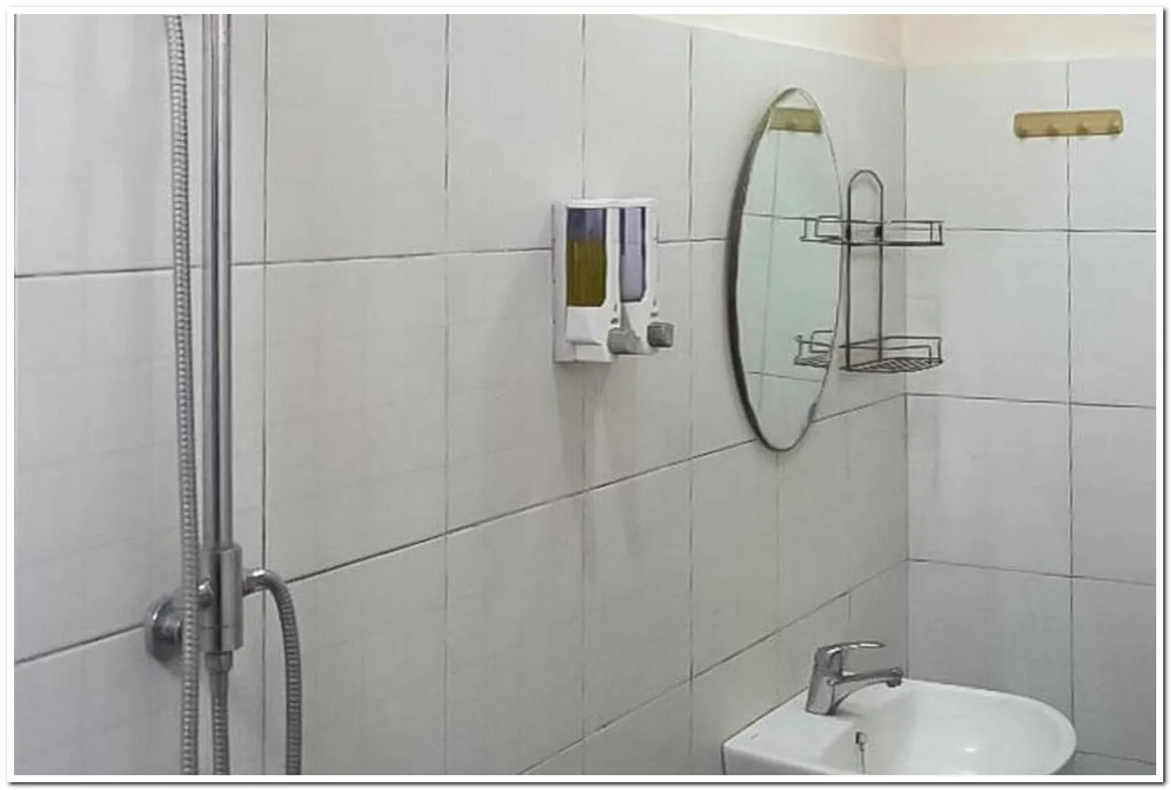 Toilet in Pondok Malabar Mitra RedDoorz