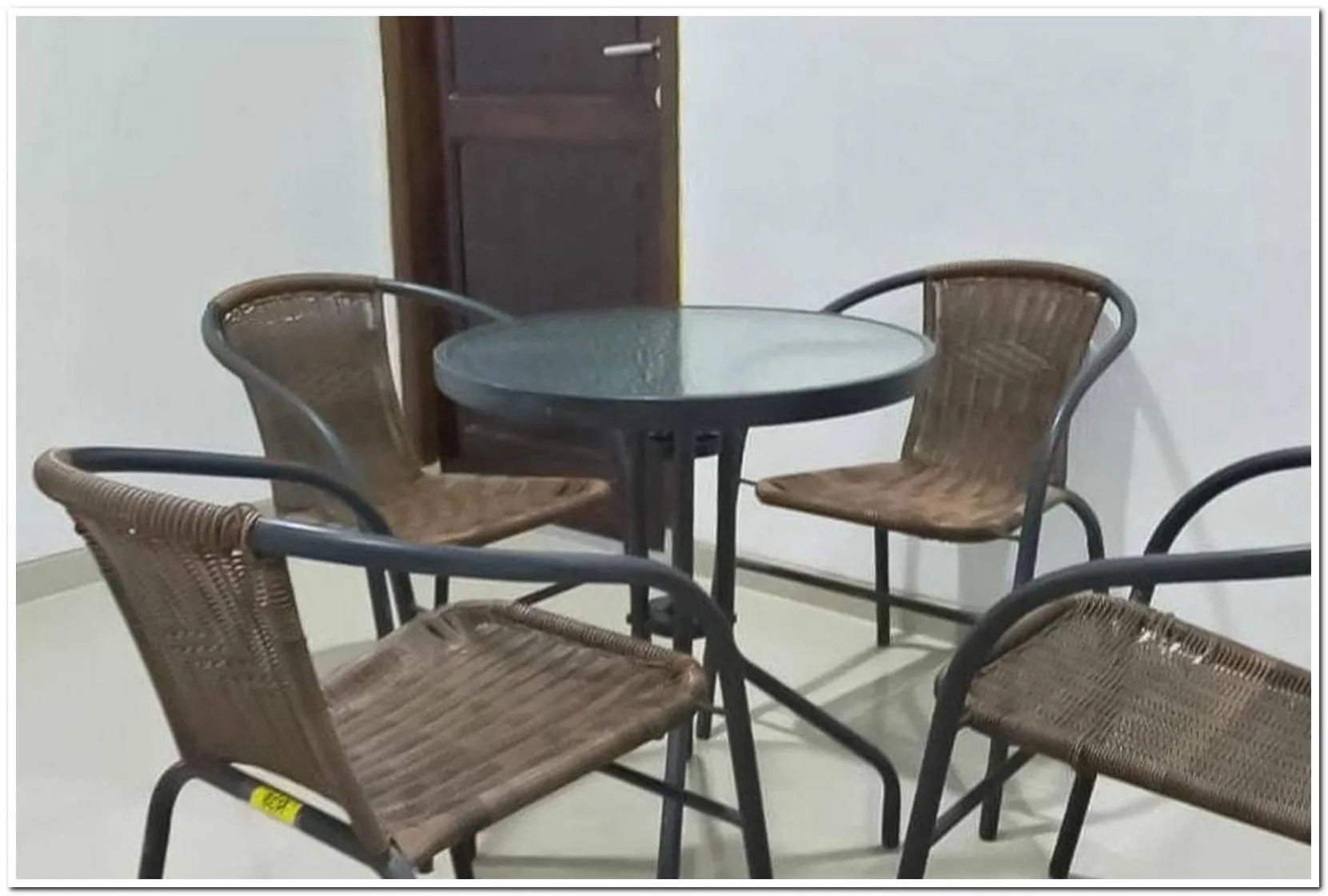 Facade/entrance in RedDoorz at MERR Rungkut Jl Gunung Anyar