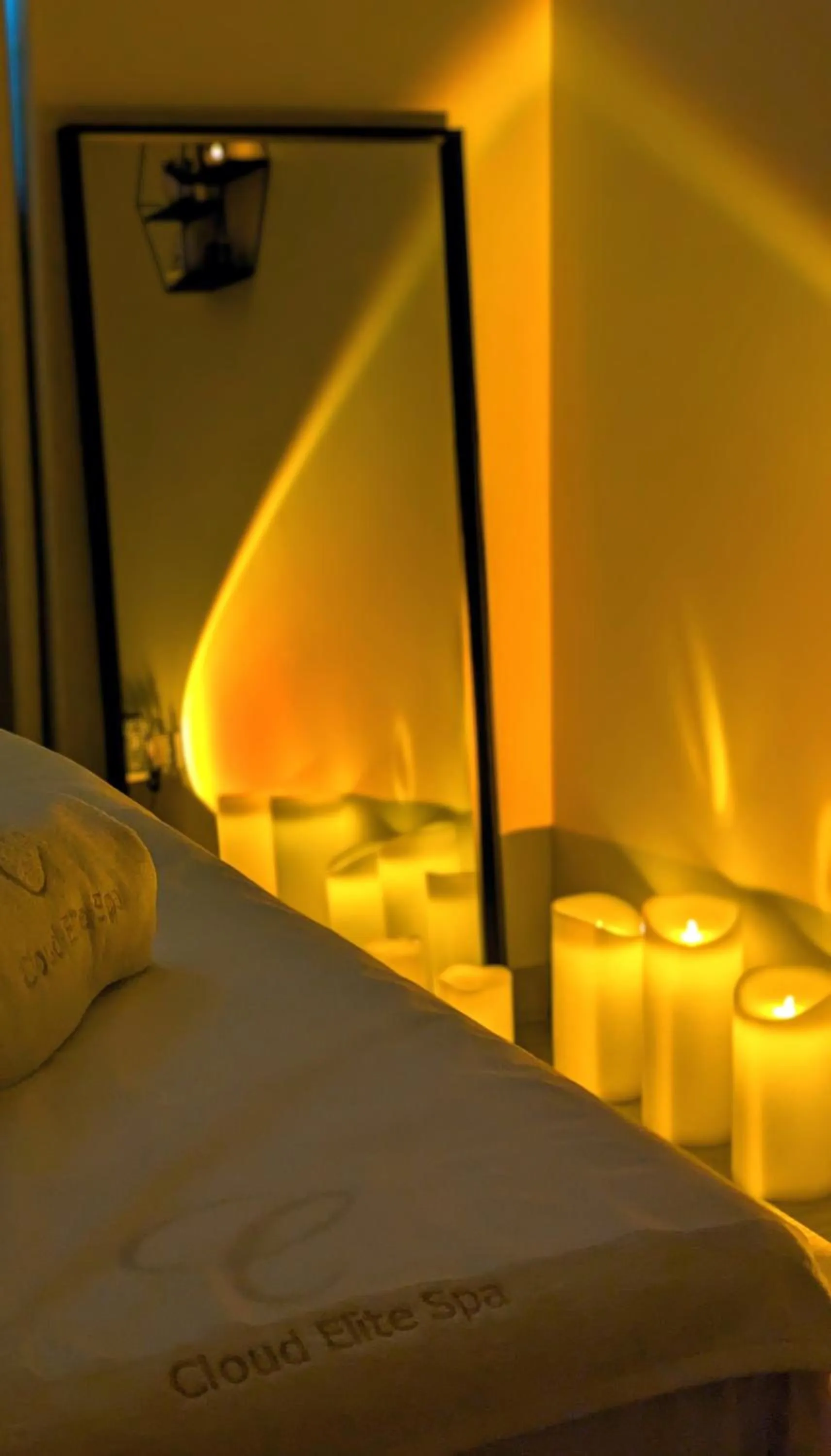 Spa and wellness centre/facilities, Bed in Beach Walk Hotel Jumeirah