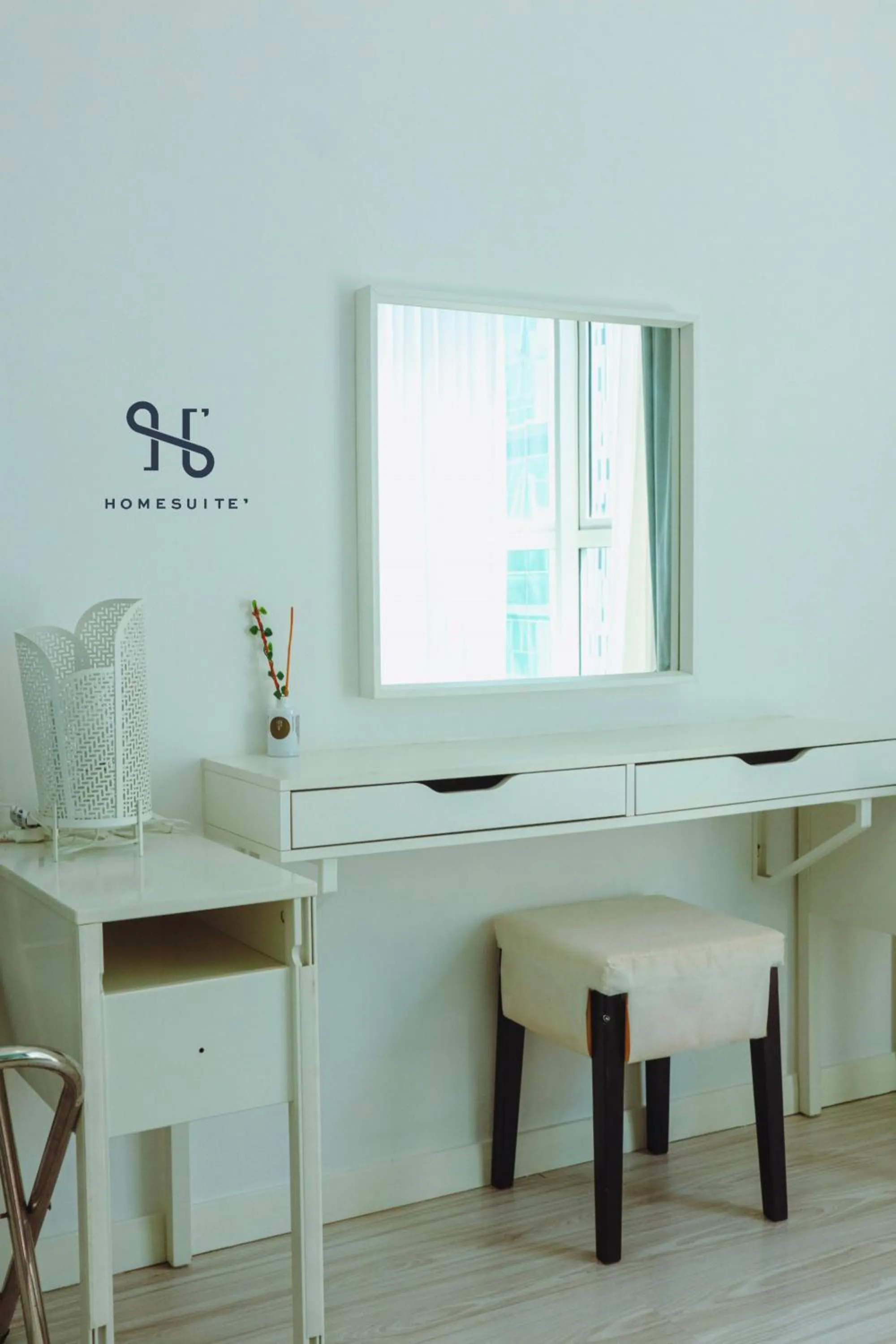 hair dresser in Homesuite' Home at Sutera Avenue