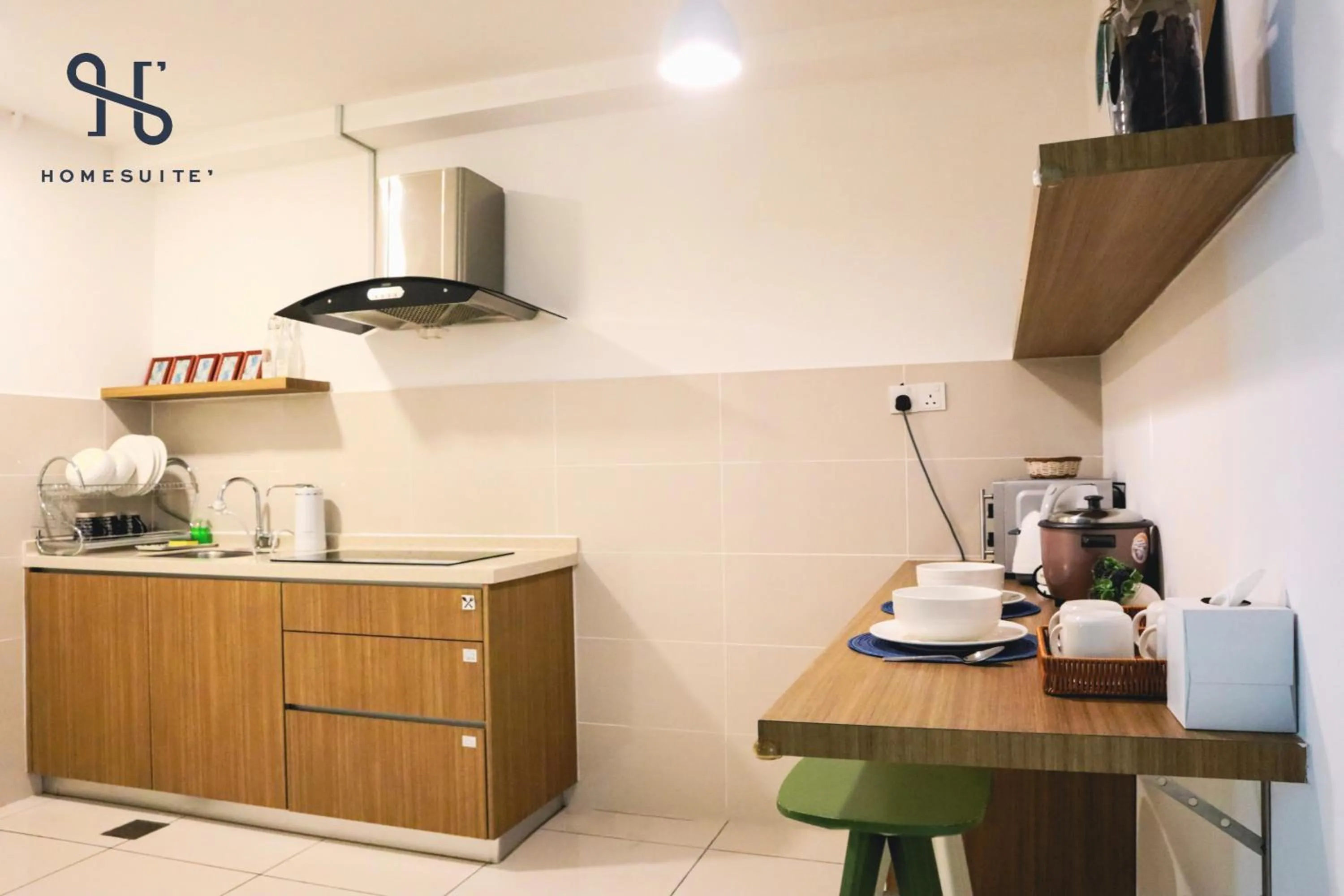 Coffee/tea facilities in Homesuite' Home at Sutera Avenue