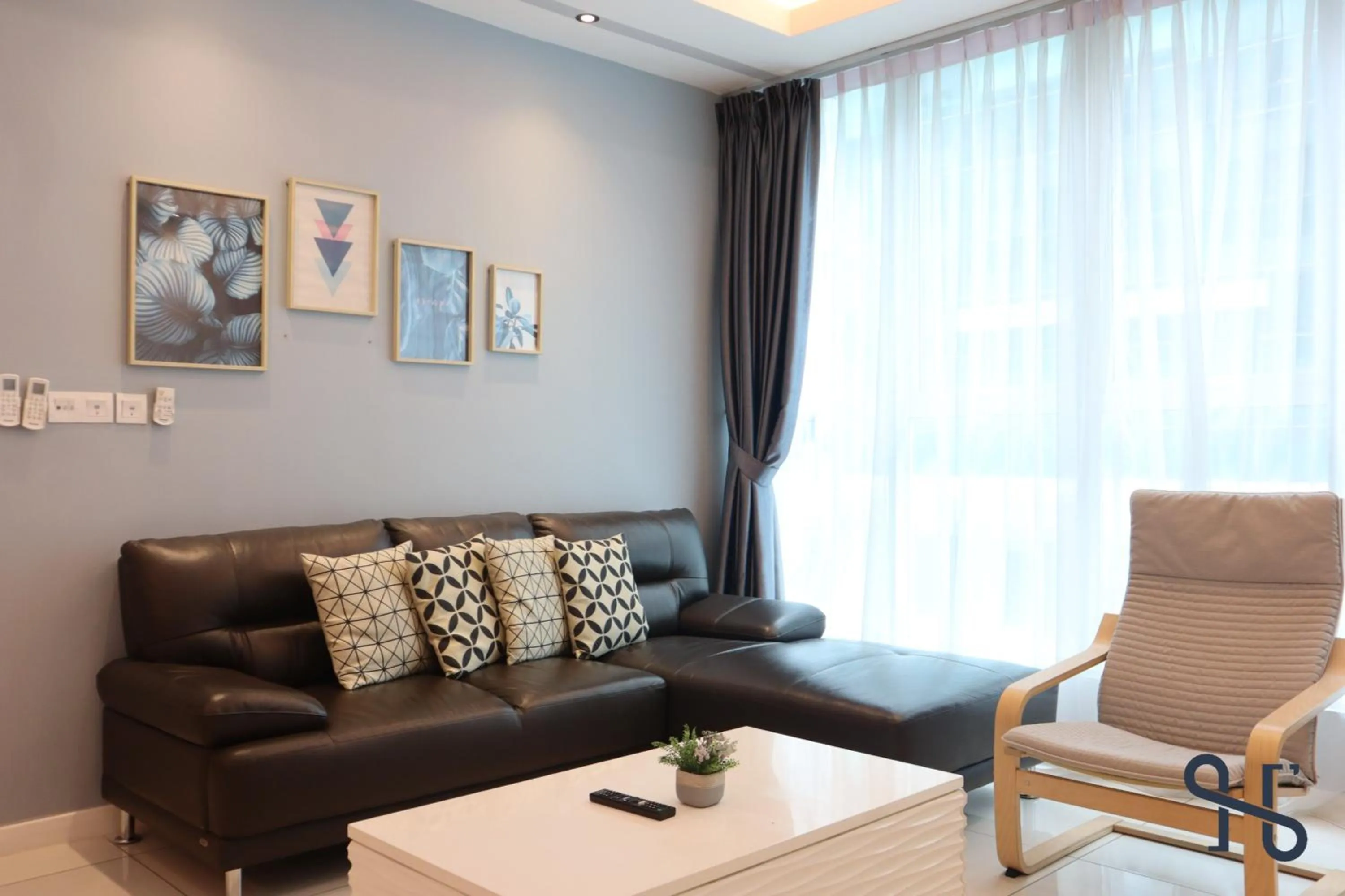 Living room in Homesuite' Home at Sutera Avenue