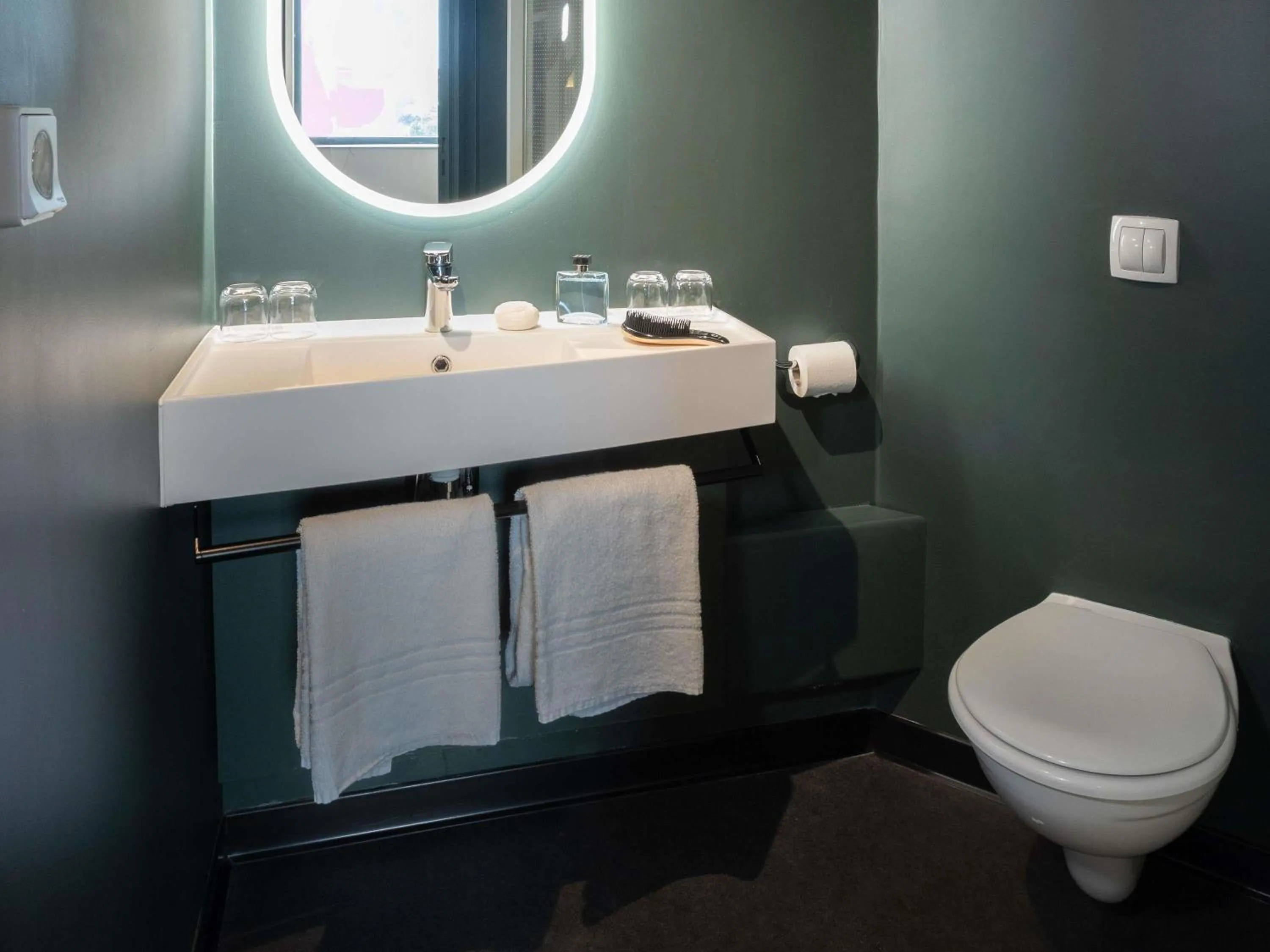 Bedroom in ibis Clermont Ferrand Montferrand