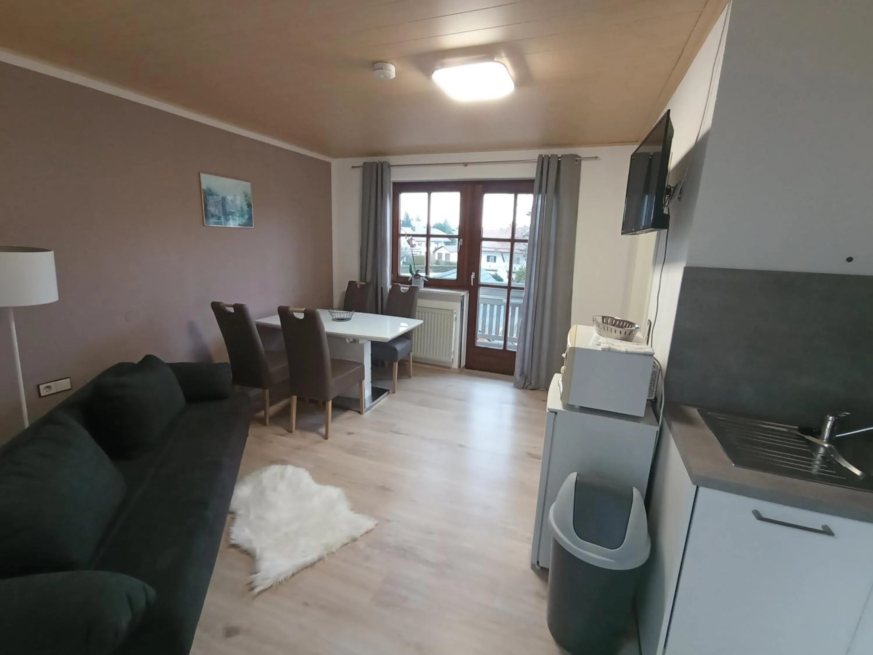 Dining area in Ferienwohnungen König