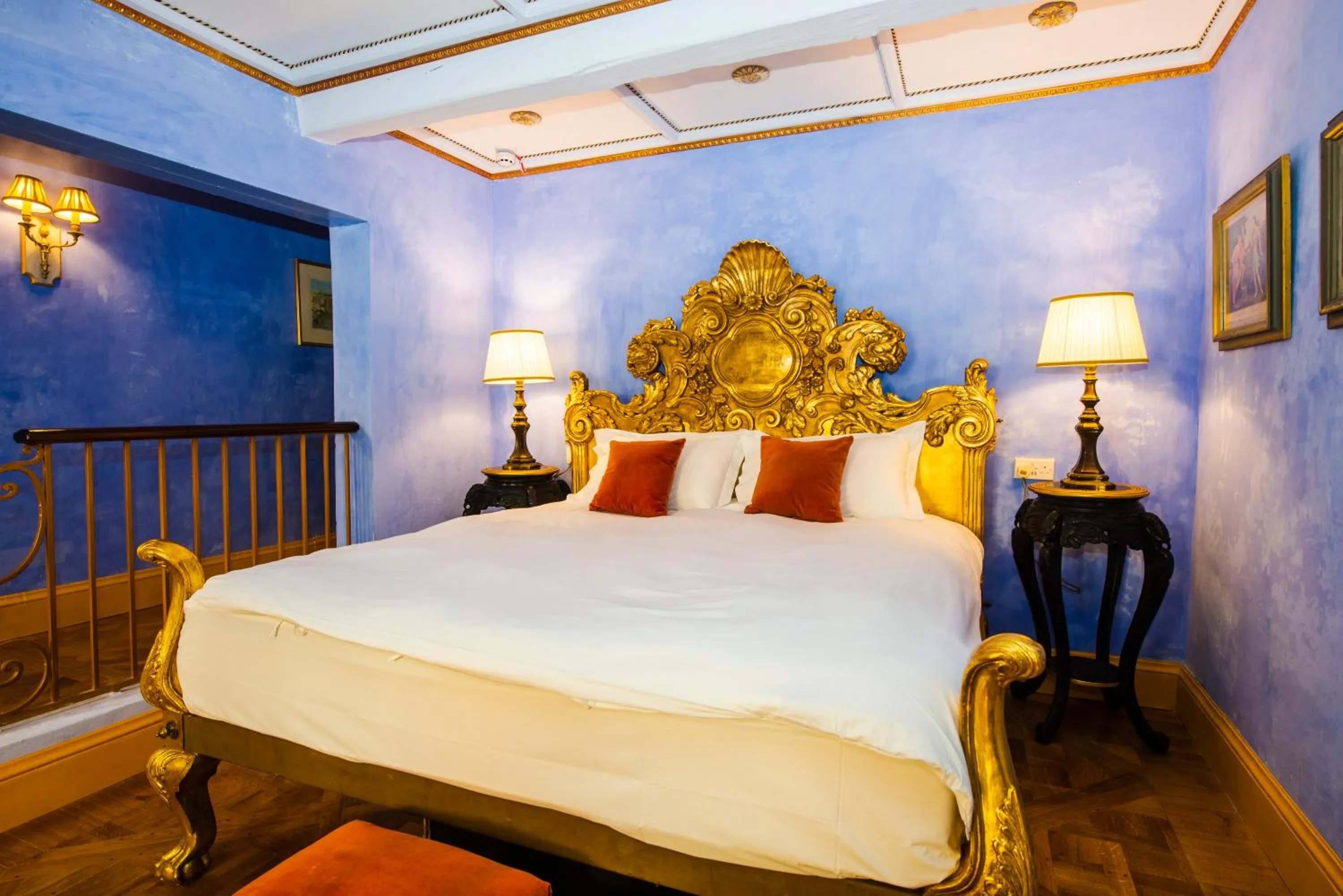 Bed in Casa Rocca Piccola B&B