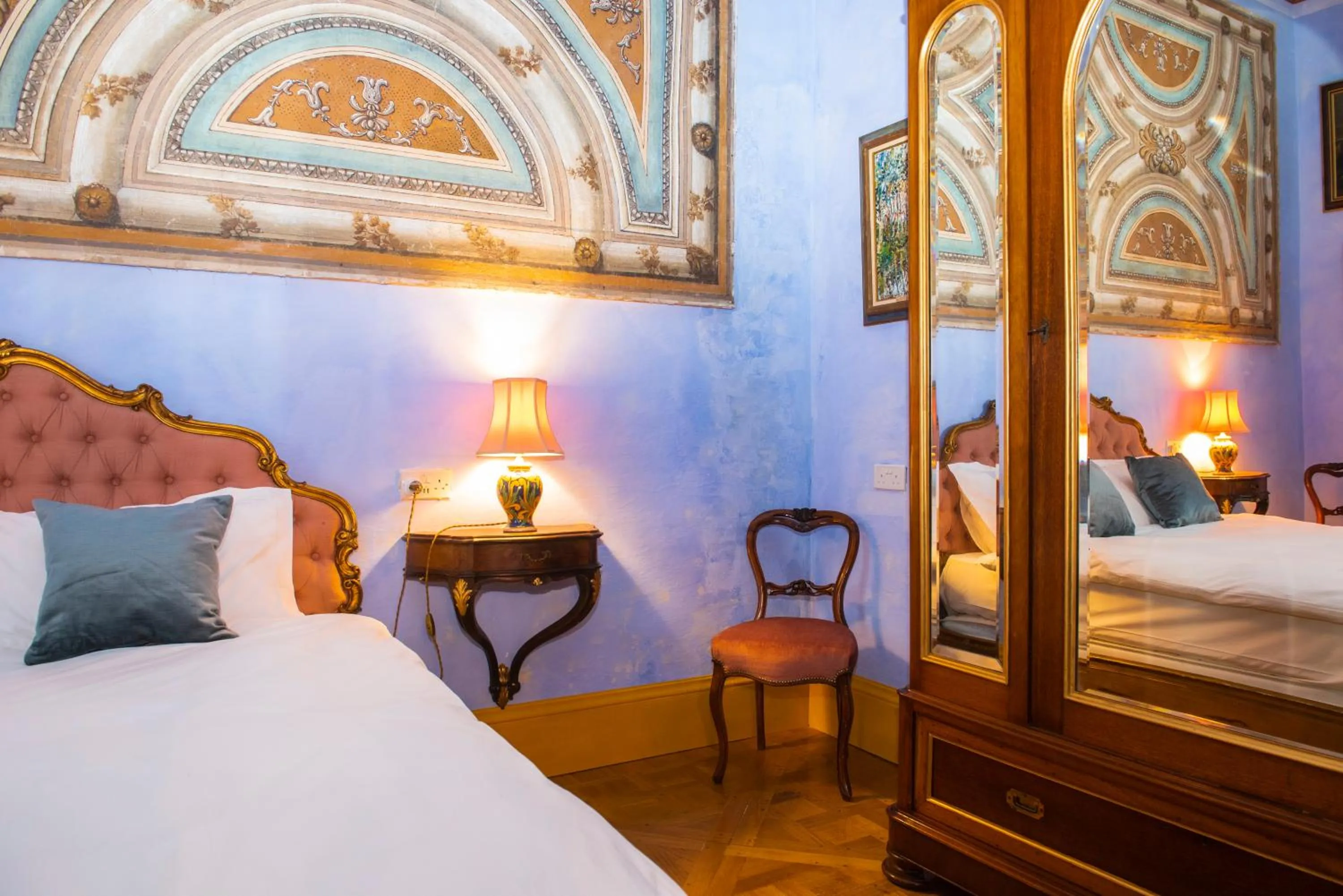 Bed in Casa Rocca Piccola B&B