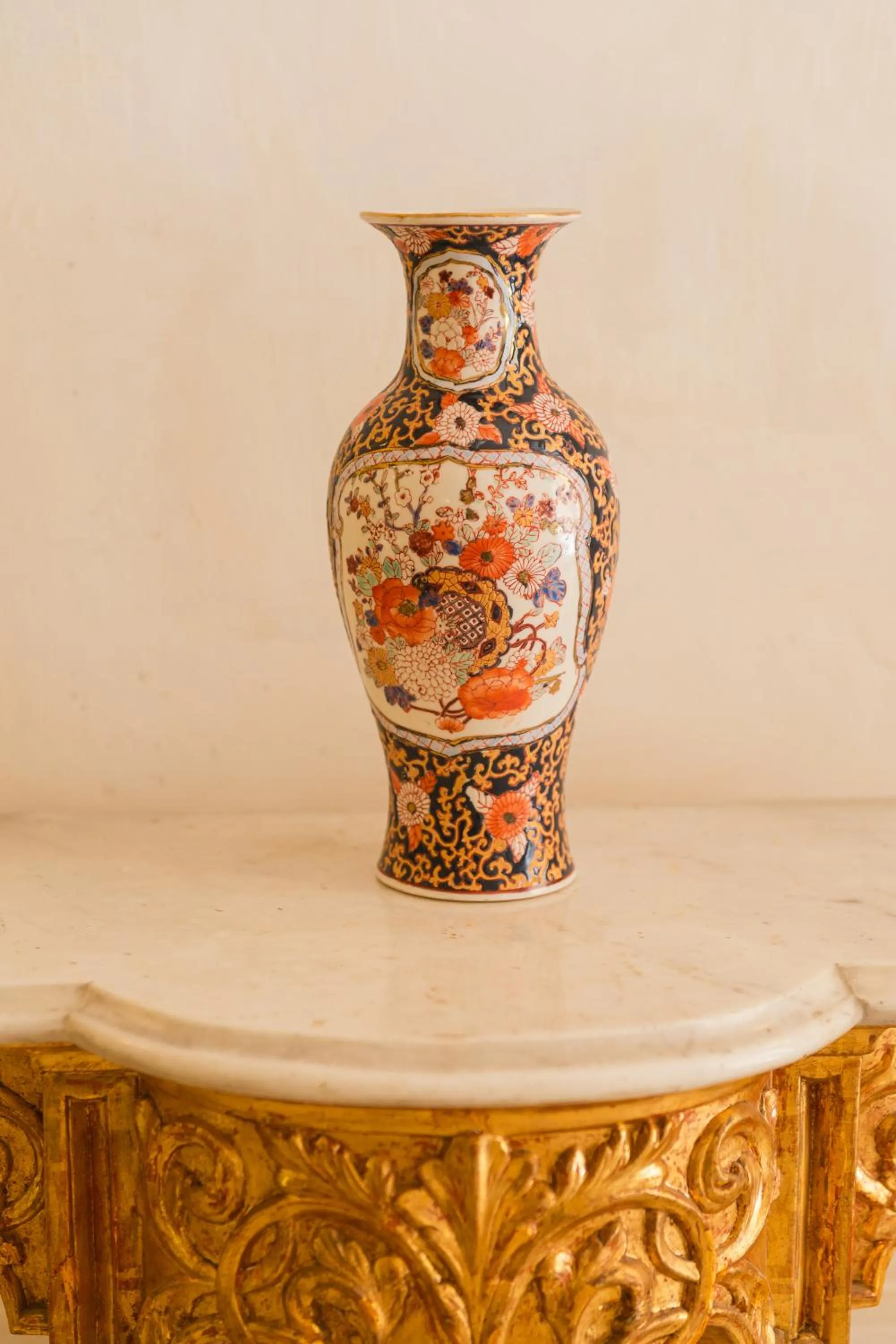 Decorative detail in Casa Rocca Piccola B&B