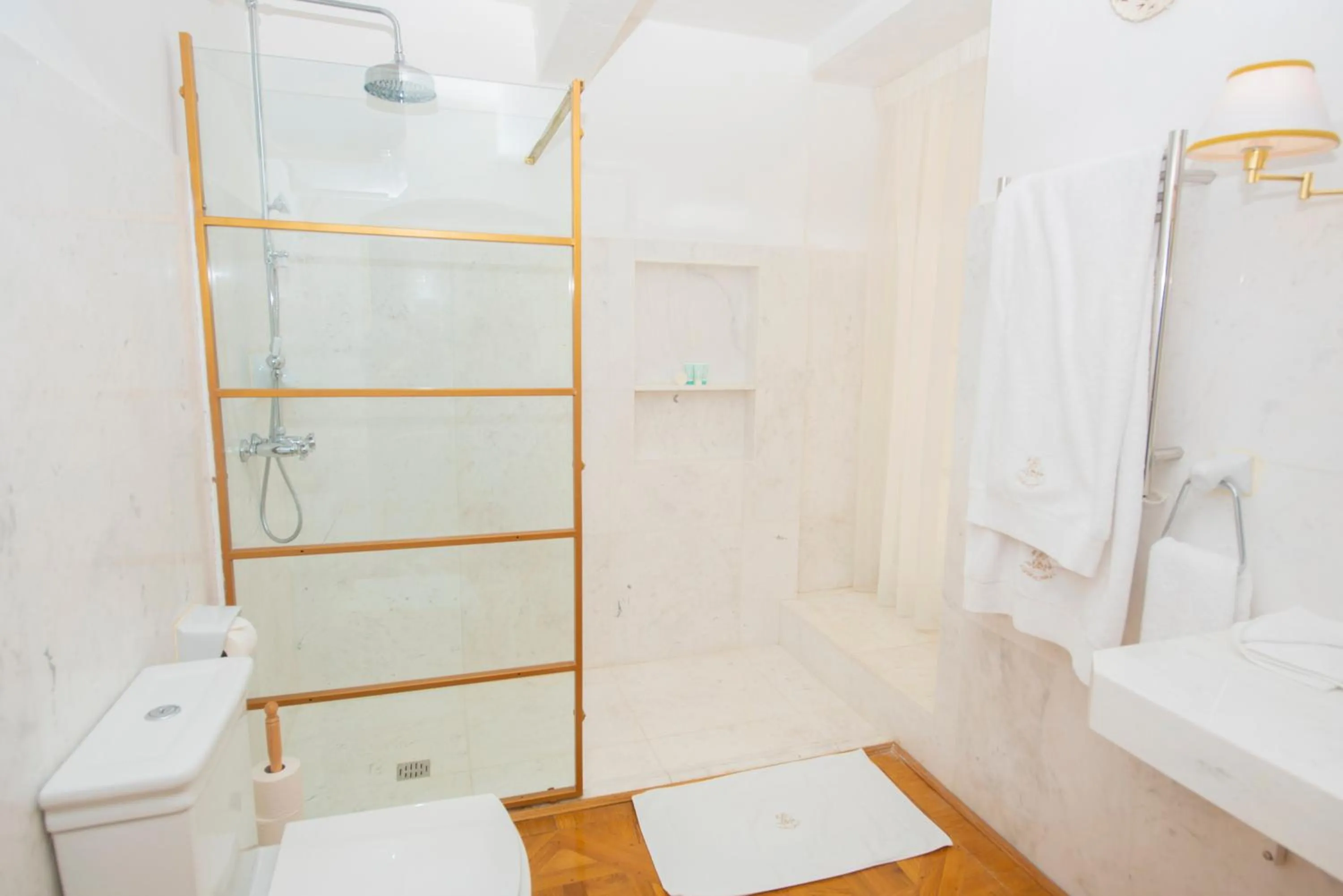 Bathroom in Casa Rocca Piccola B&B