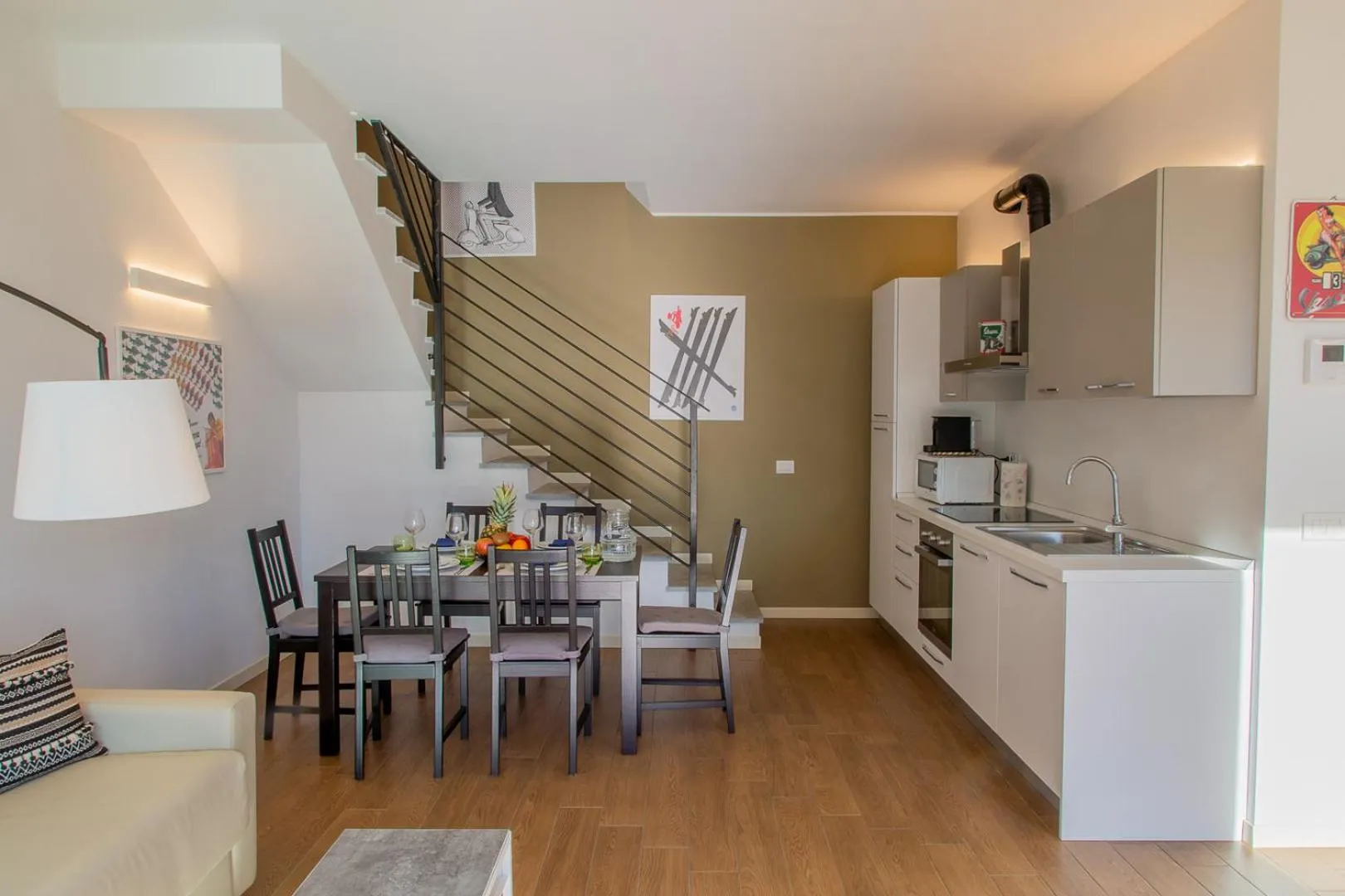 Dining area in Maison Vespa
