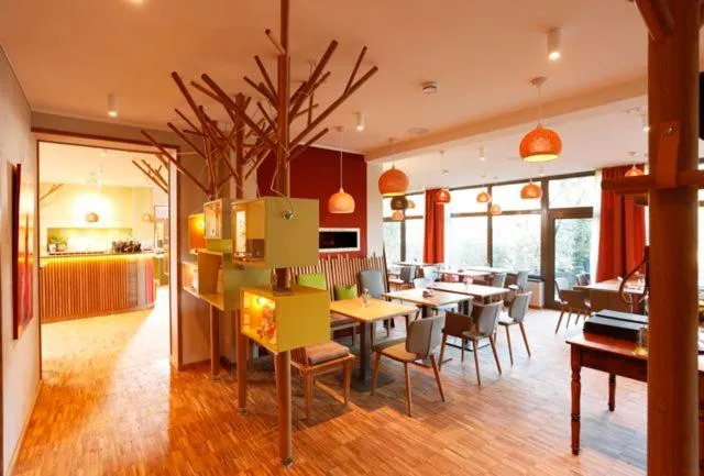Restaurant/places to eat in Flux-Biohotel Werratal