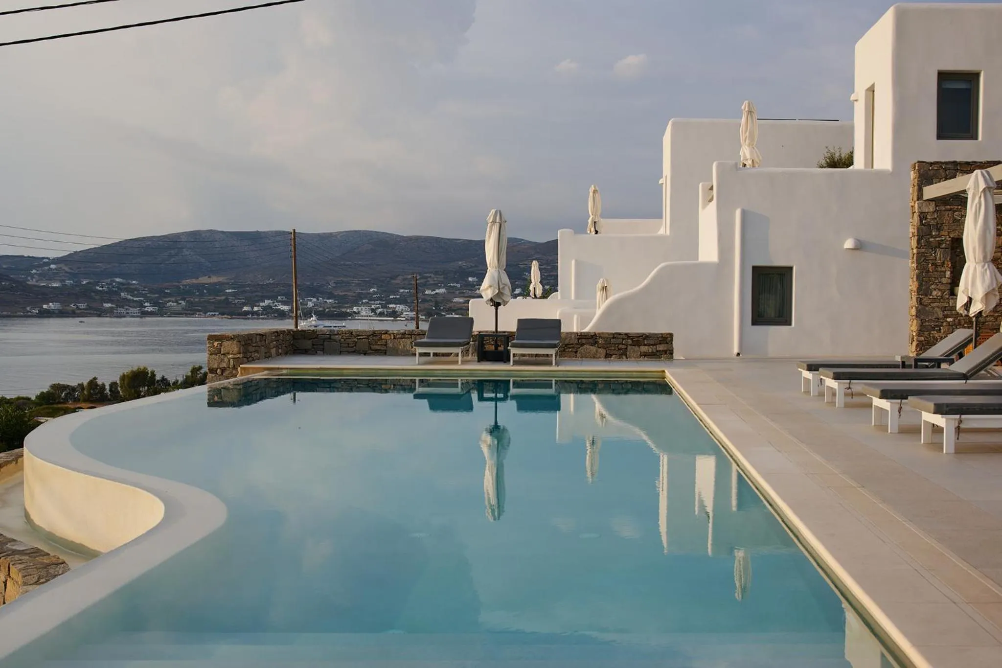 Swimming pool in Kymo Luxury Suites Paros