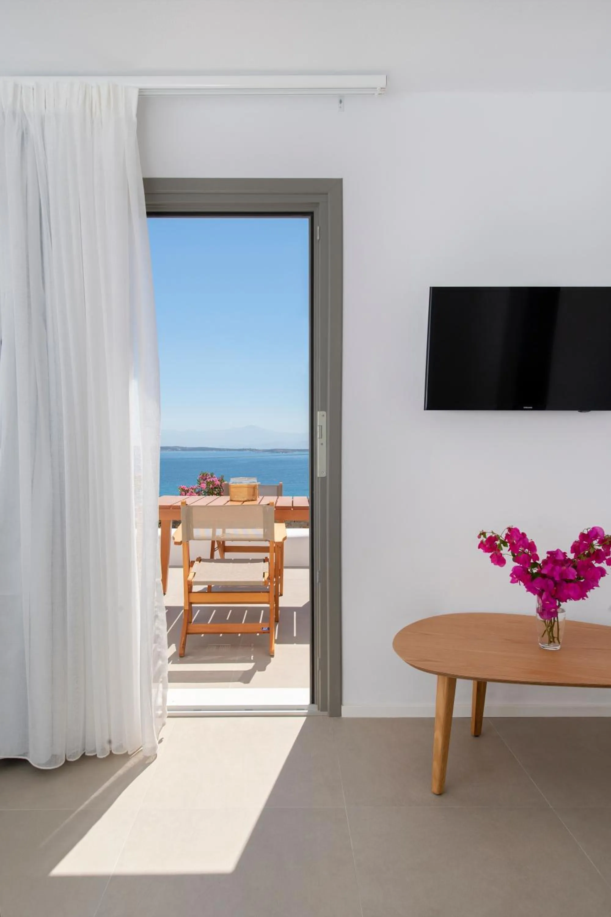 Balcony/Terrace in Kymo Luxury Suites Paros