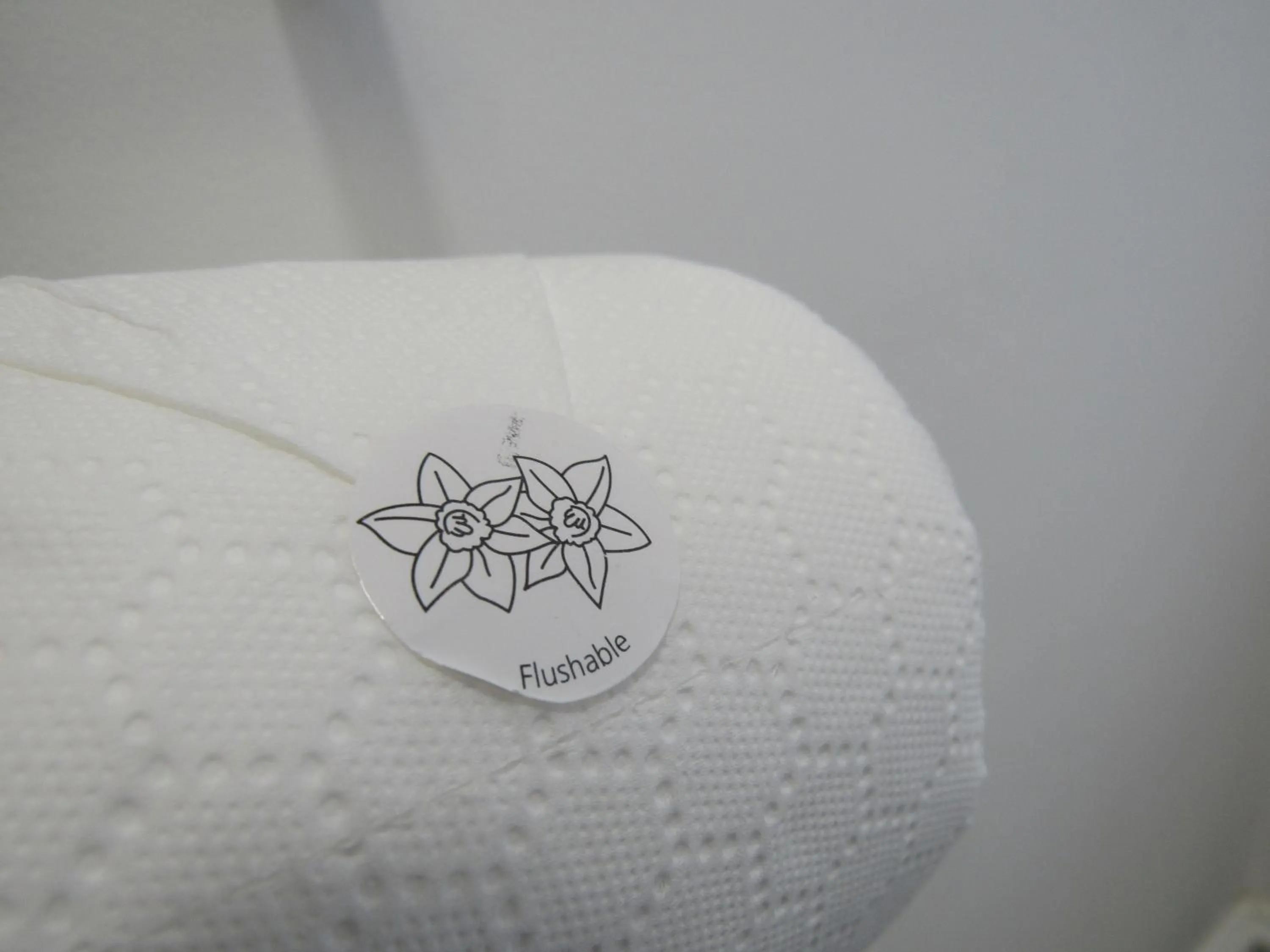 Bed in The Cambridge Suites - Tas Accommodations