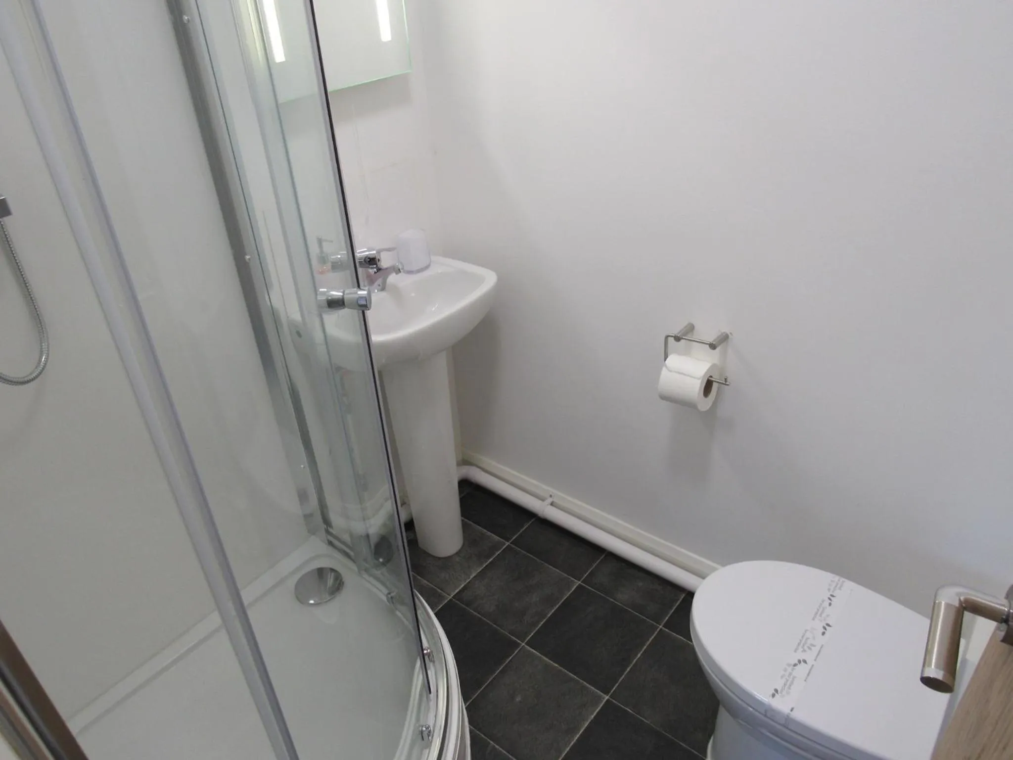 The Cambridge Suites - Tas Accommodations