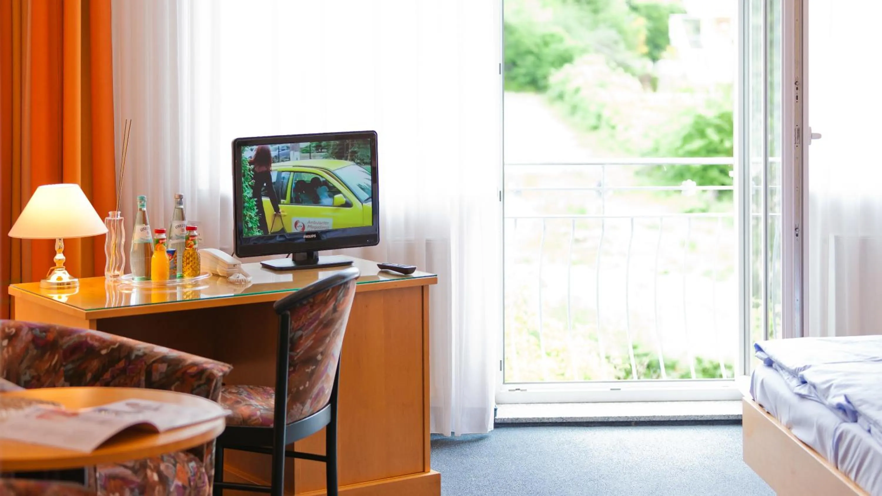 TV and multimedia in Hotel Villa Subklew