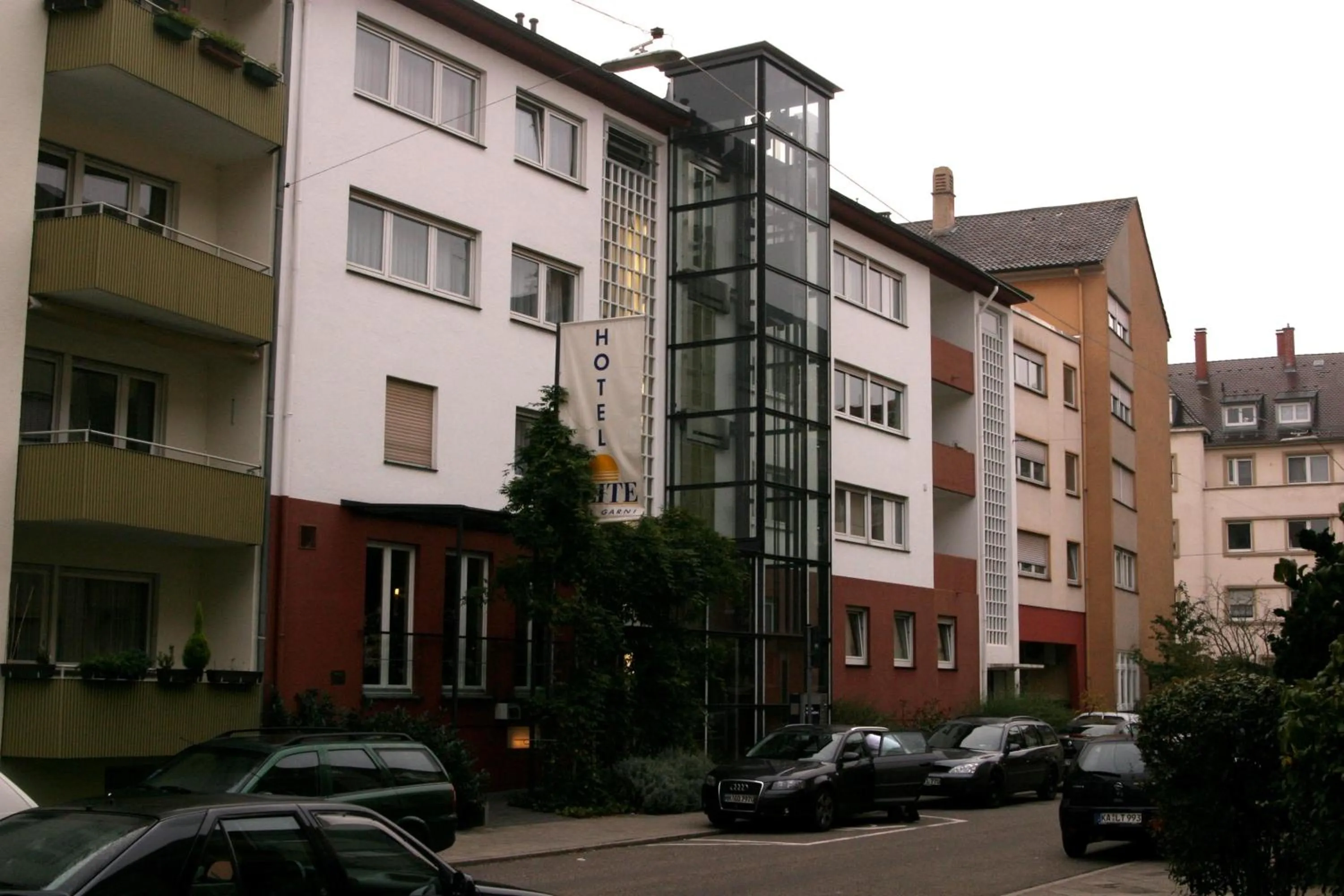 Neighbourhood in Hotel Elite