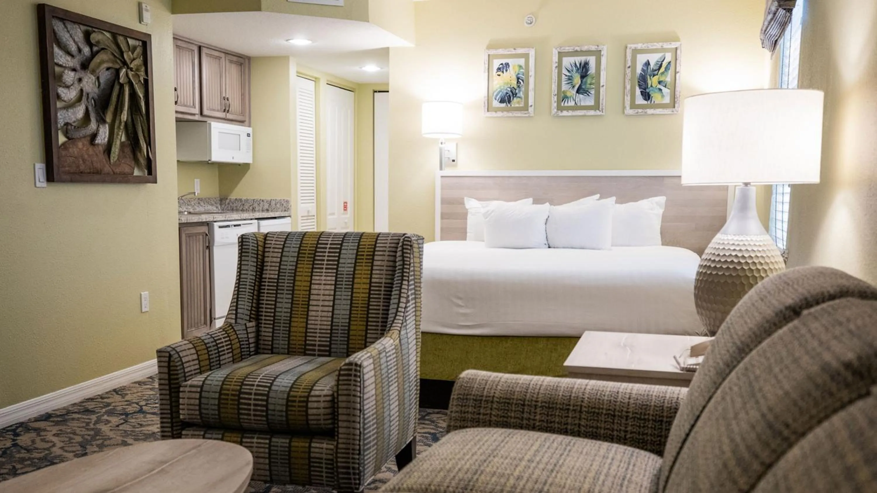 Photo of the whole room, Bed in Holiday Inn Club Vacations Cape Canaveral Beach Resort