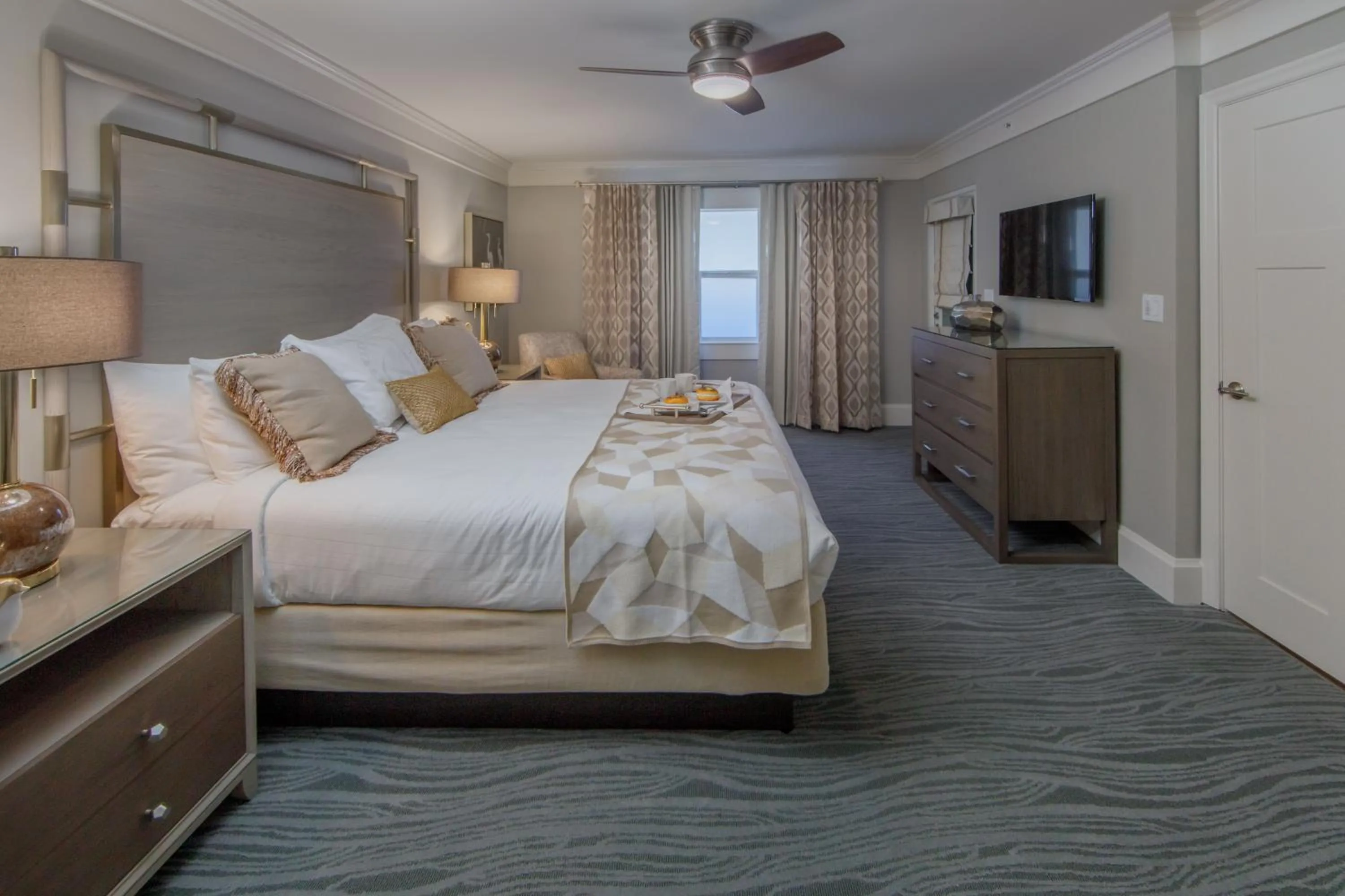 Photo of the whole room, Bed in Holiday Inn Club Vacations Cape Canaveral Beach Resort