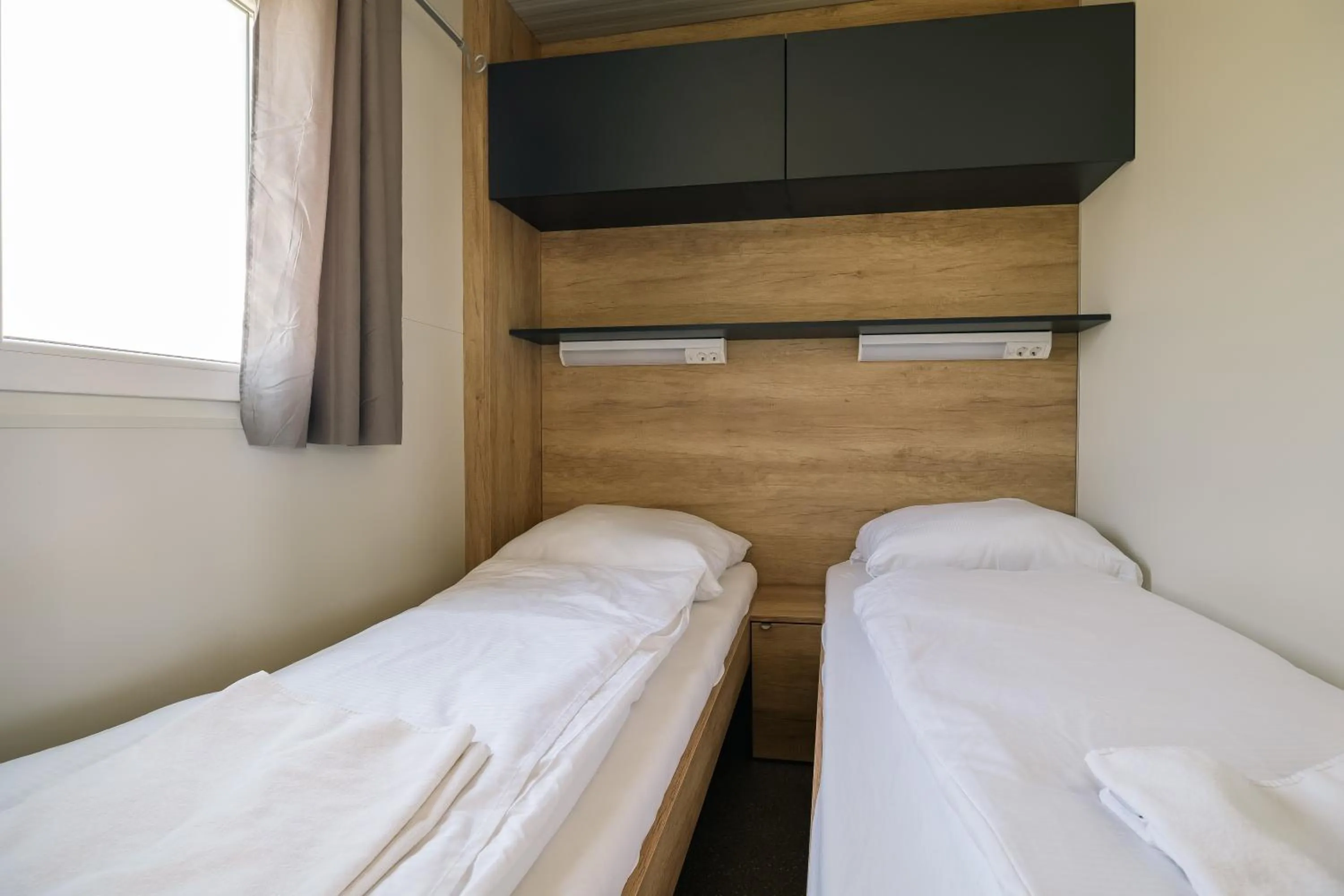 Bed in Mediteran Homes with Terme Čatež Tickets