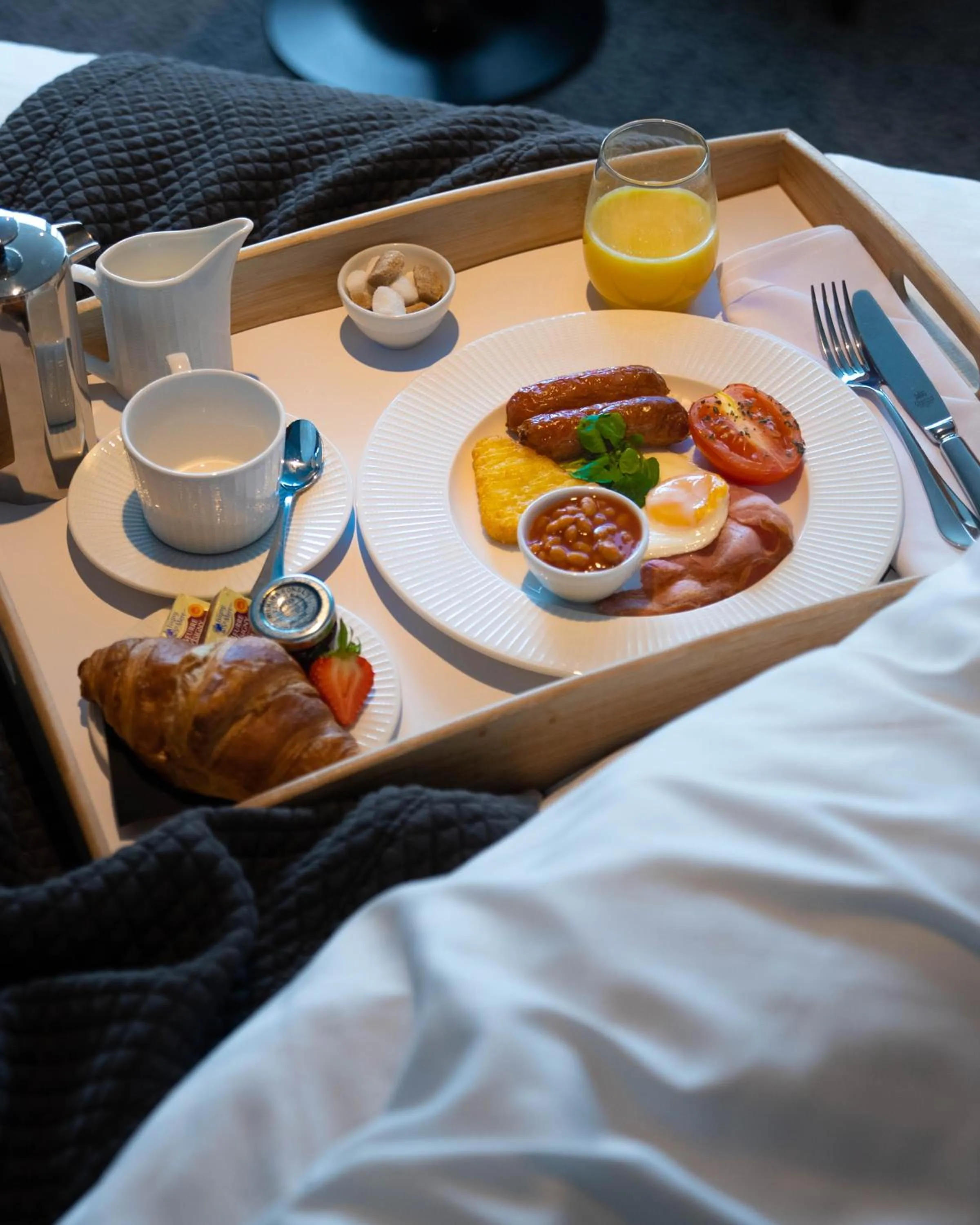 Food and drinks, Bed in Telegraph Hotel - Coventry