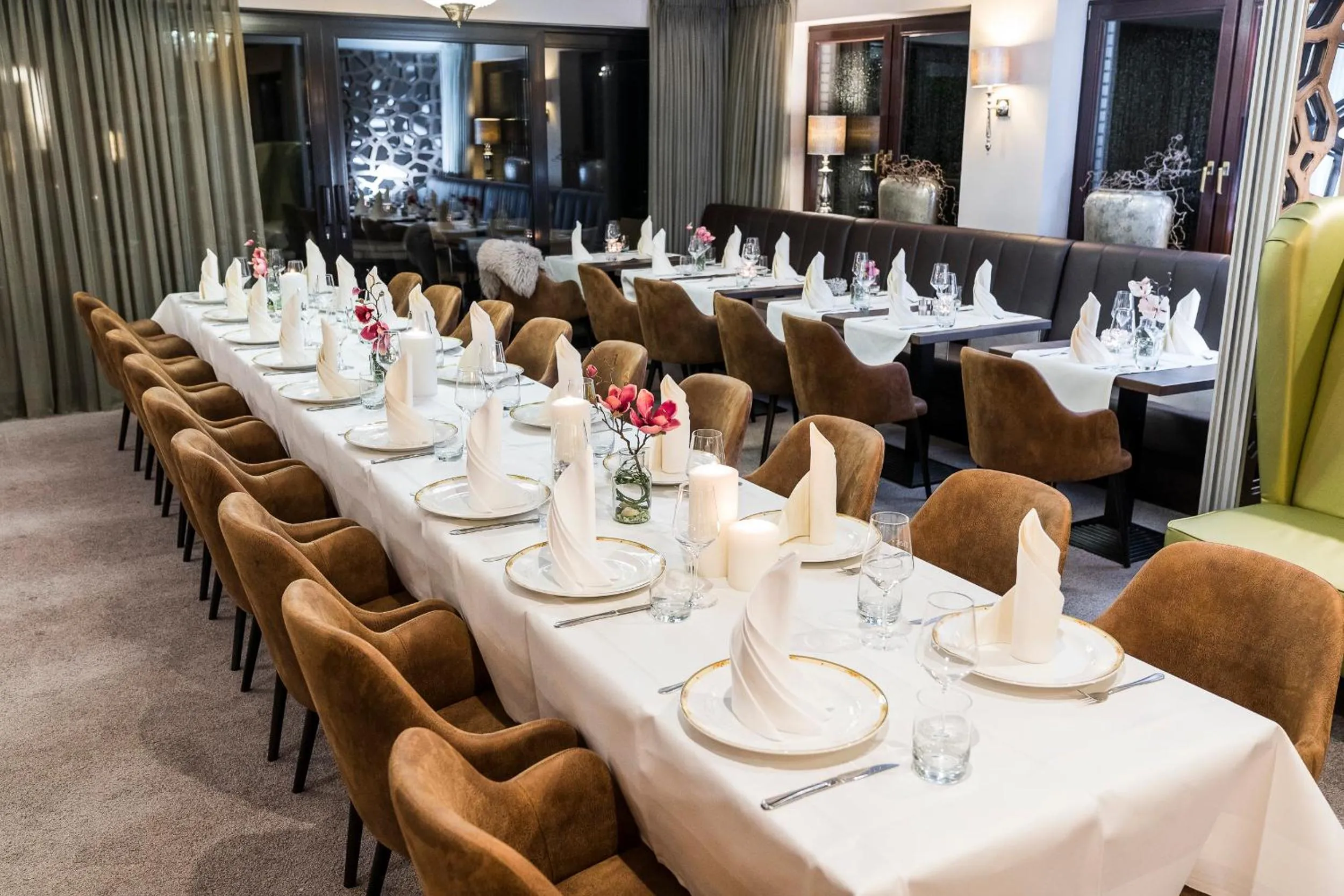 Restaurant/places to eat in Hotel Tiek Superior