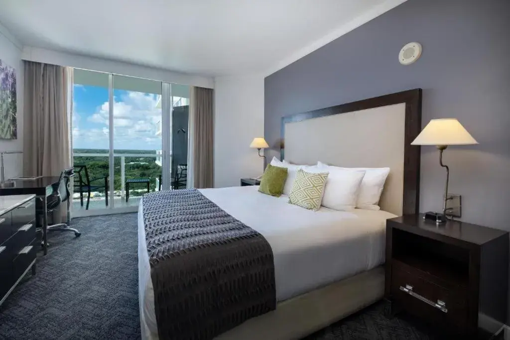 Apartment with Balcony in Private Oasis at Arya Apartment with Balcony in Private Oasis at Arya