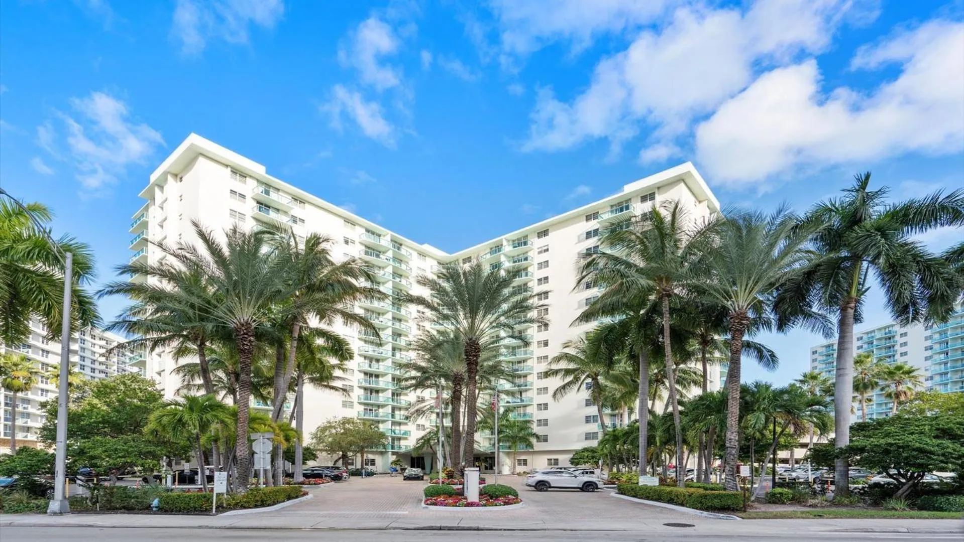 Property building in The Tides Ocean Luxury Suites