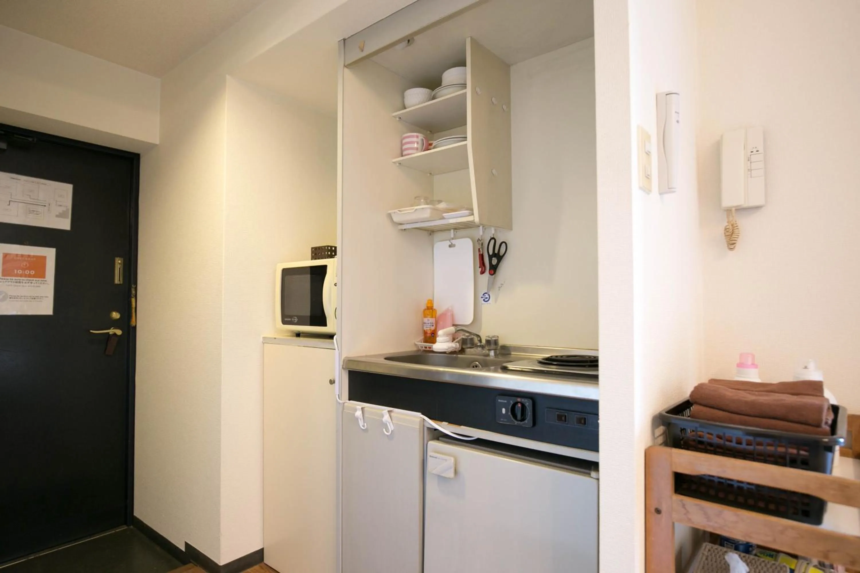 Kitchen or kitchenette in Wings Hakata