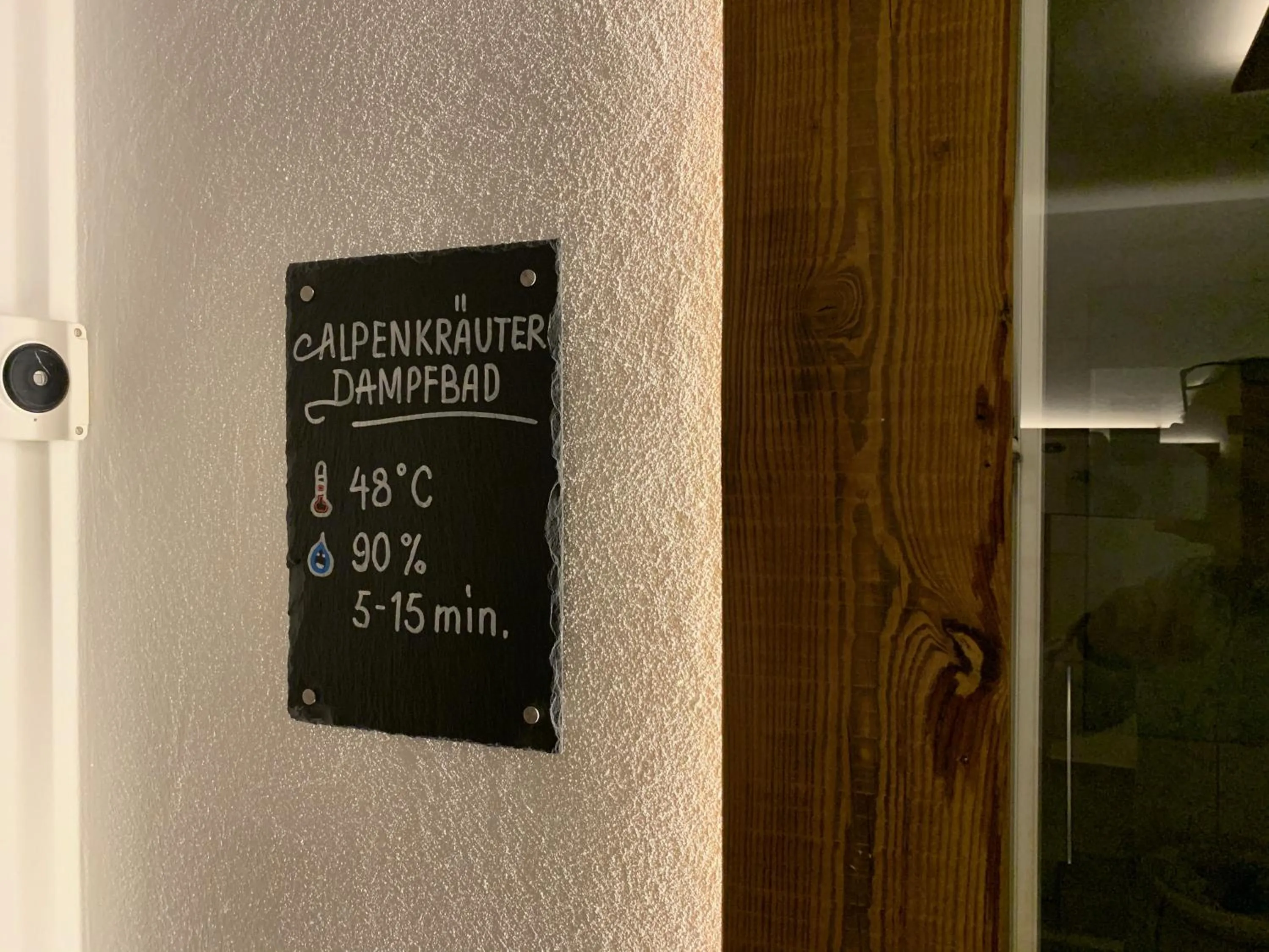 Steam room in Therme 51° Hotel Physio & Spa