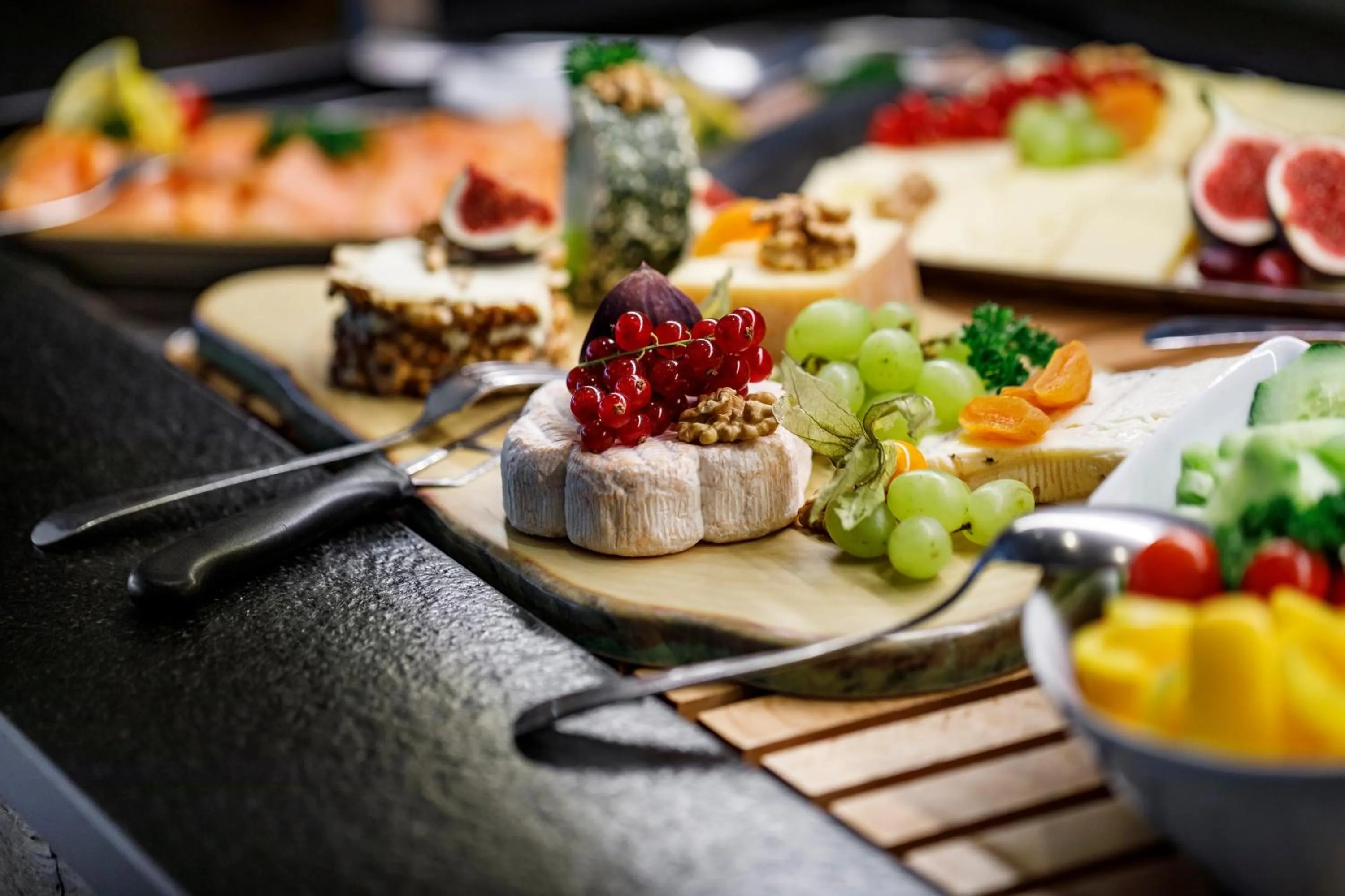 Breakfast in Therme 51° Hotel Physio & Spa