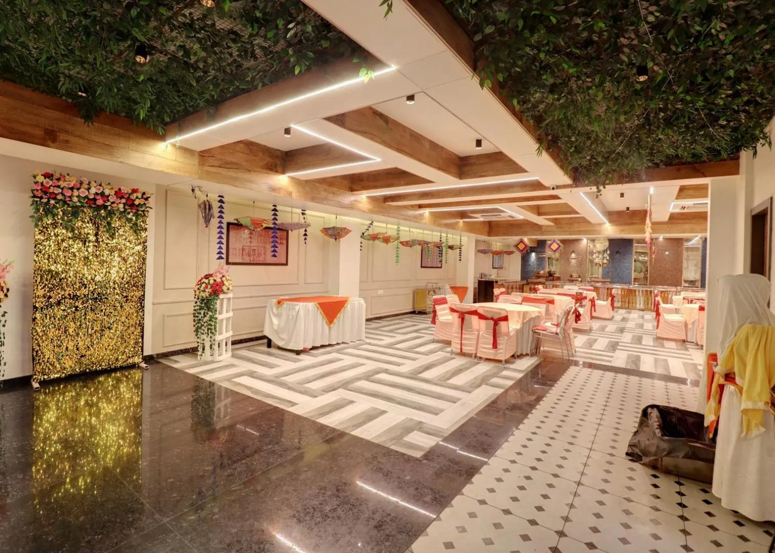 Banquet/Function facilities in Hotel Mystic Falls