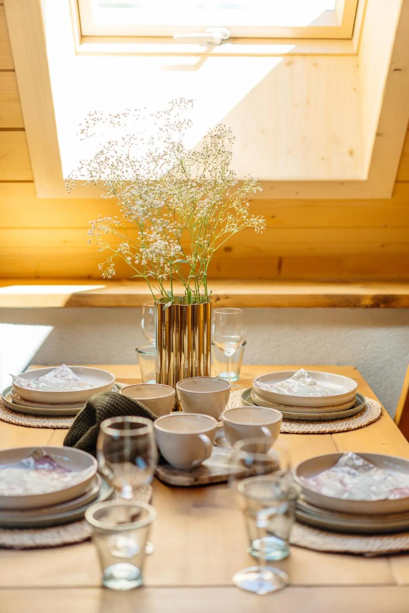 Dining area in Podhalańskie Tarasy - LoftAffair