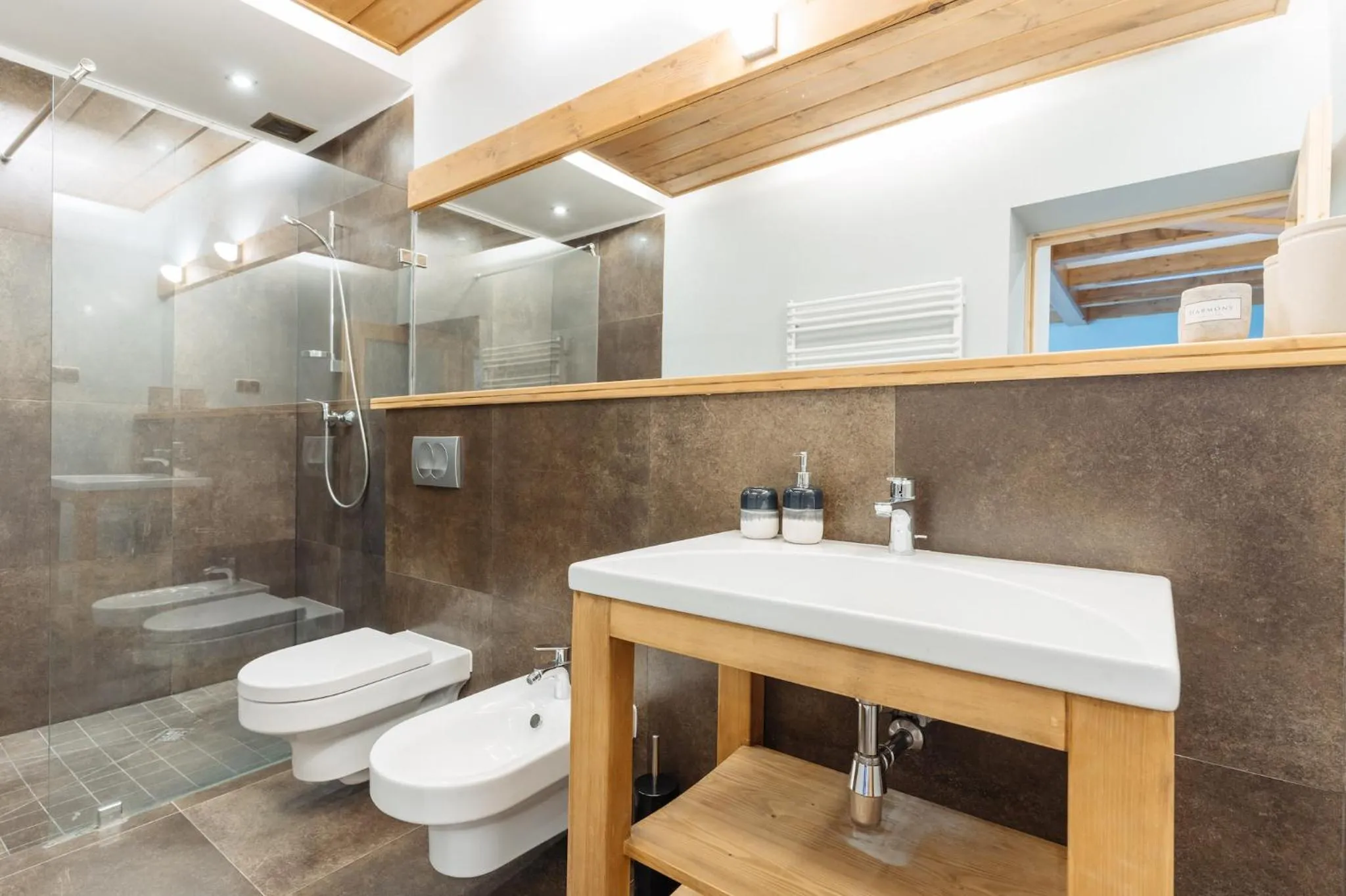 Bathroom in Podhalańskie Tarasy - LoftAffair