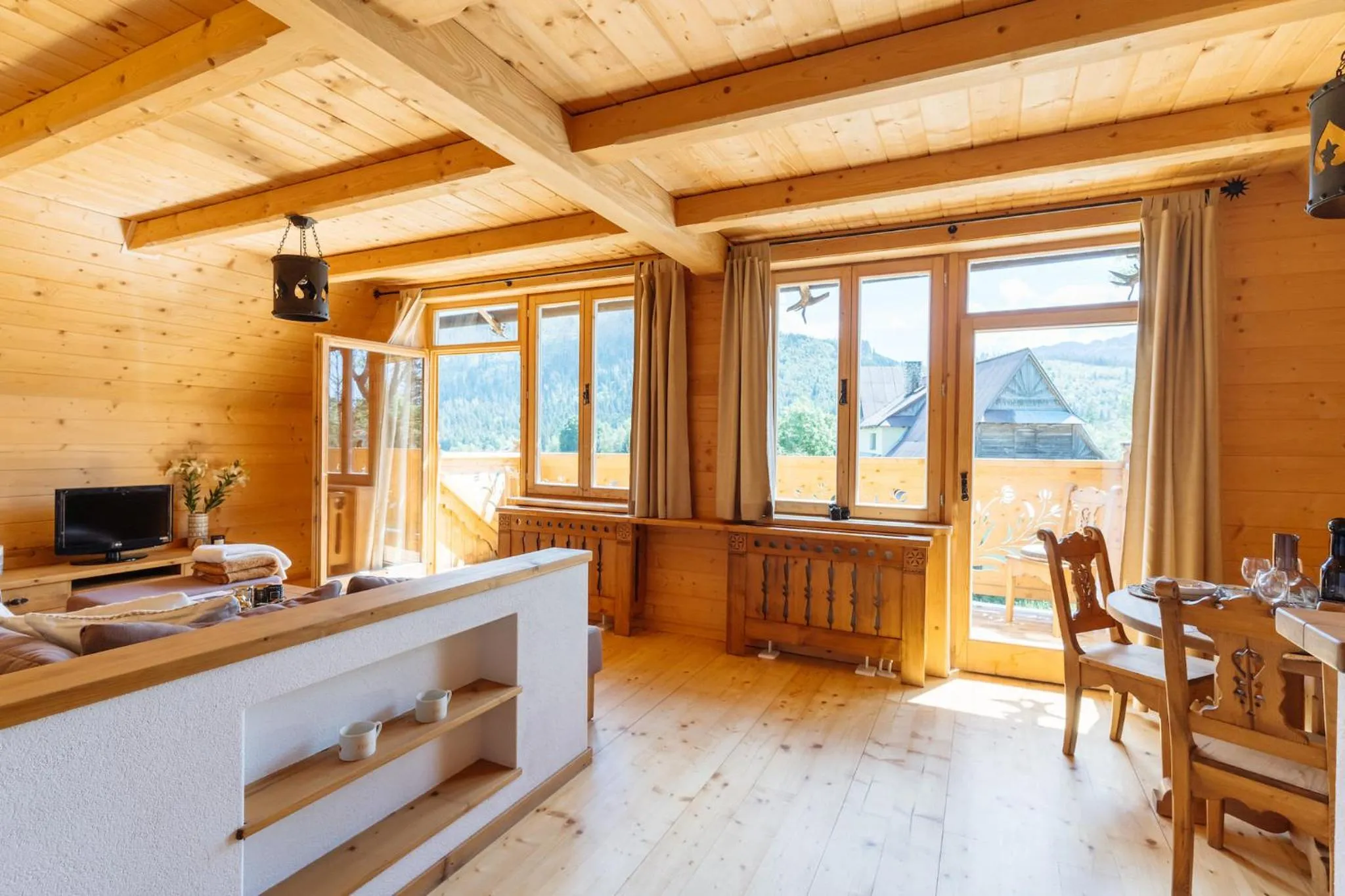 Living room in Podhalańskie Tarasy - LoftAffair