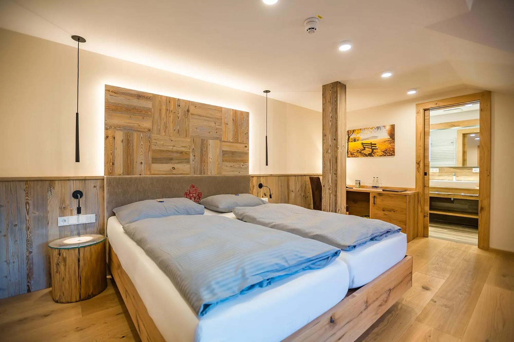 Bed in Hotel Friedenseiche