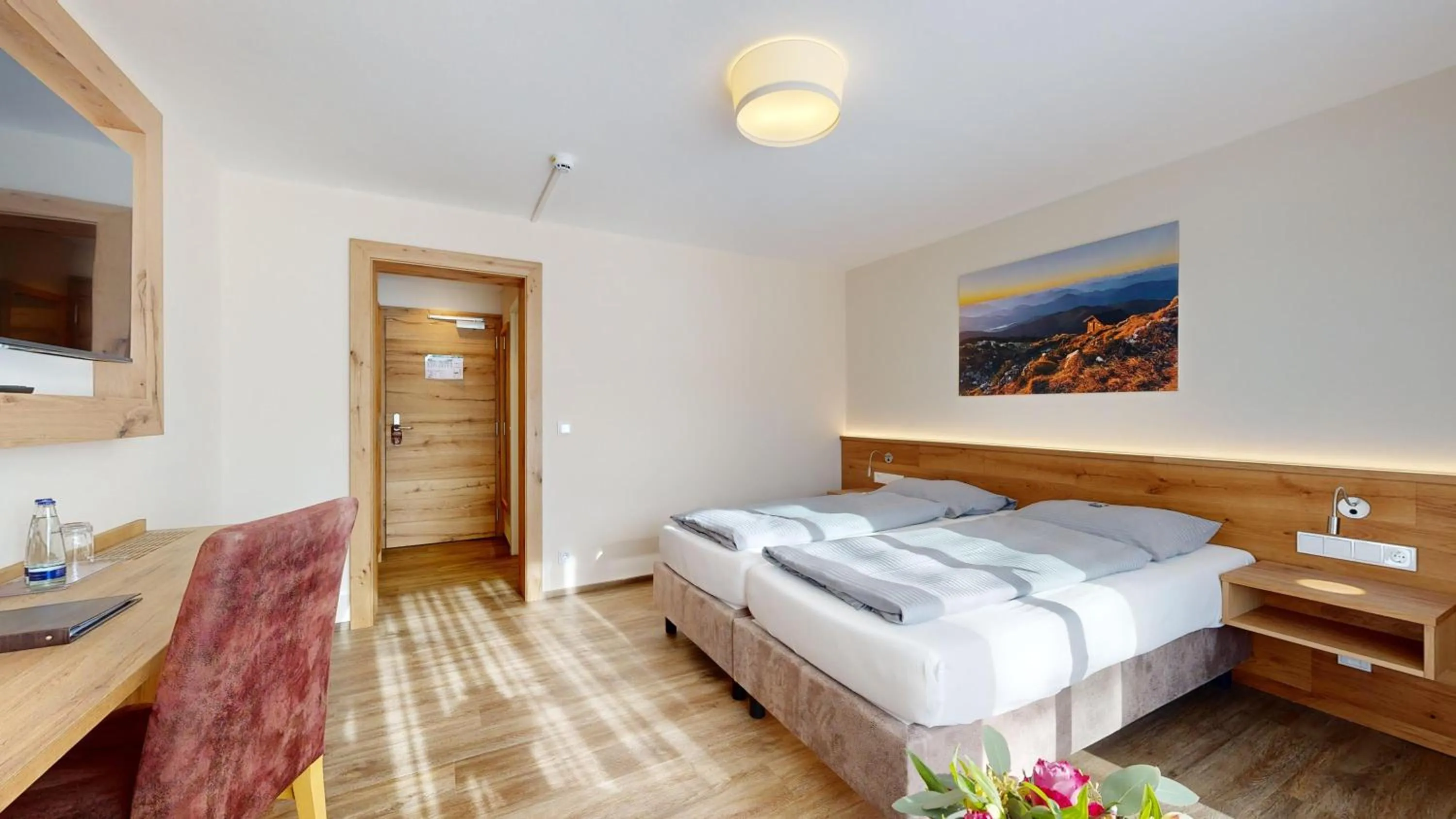 Bed in Hotel Friedenseiche