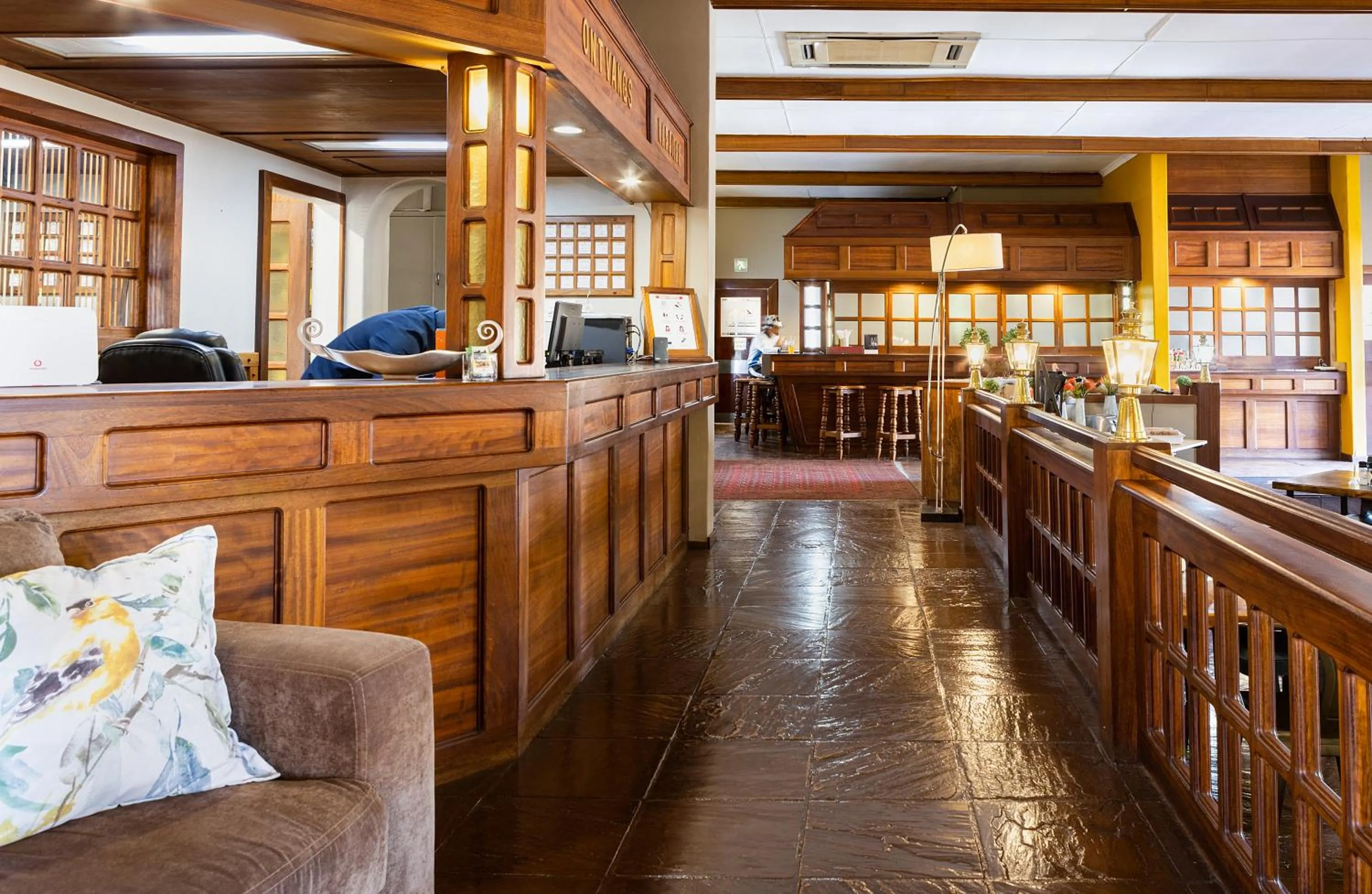 Restaurant/places to eat in Kathu Gamagara Lodge