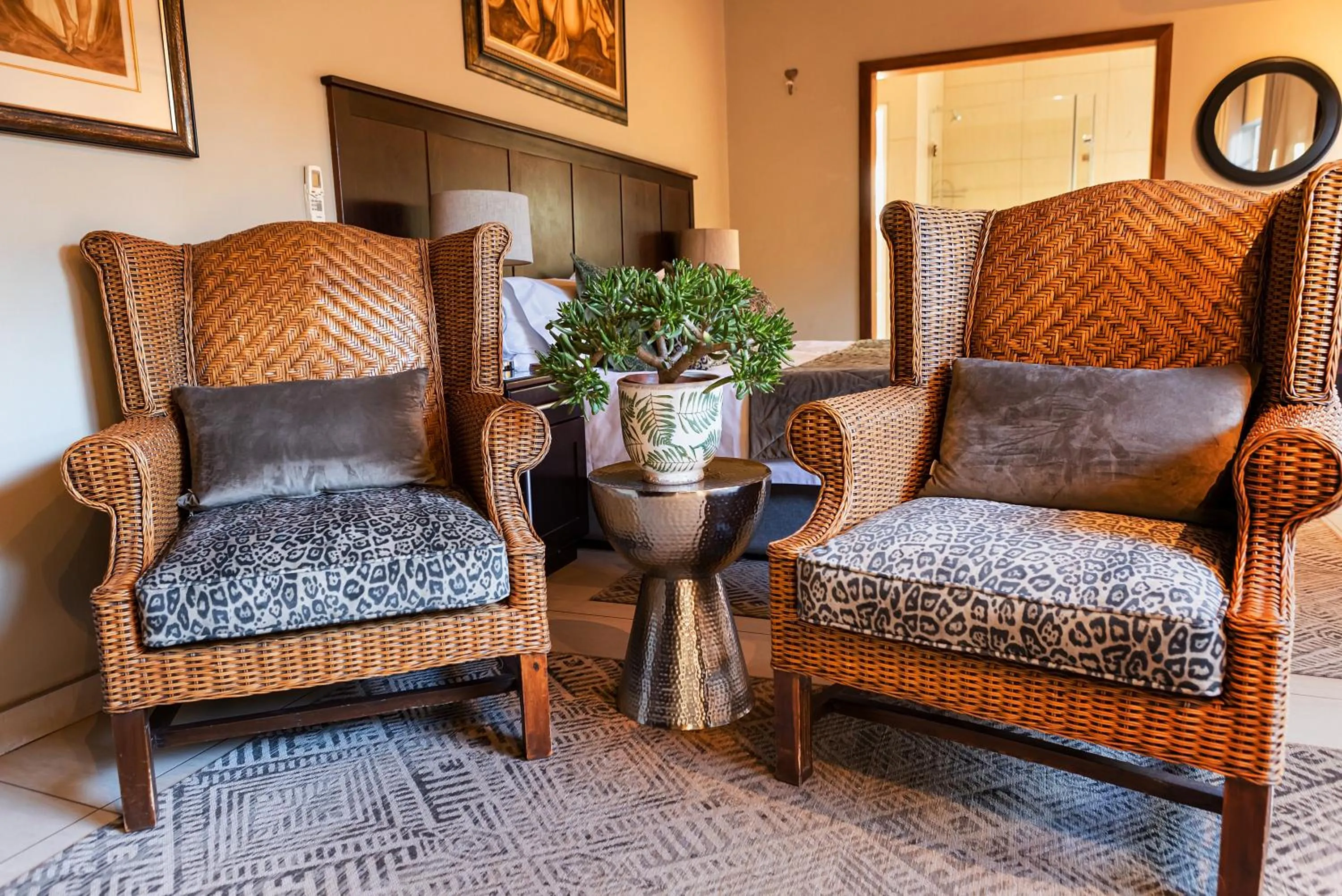 Seating area in Kathu Gamagara Lodge