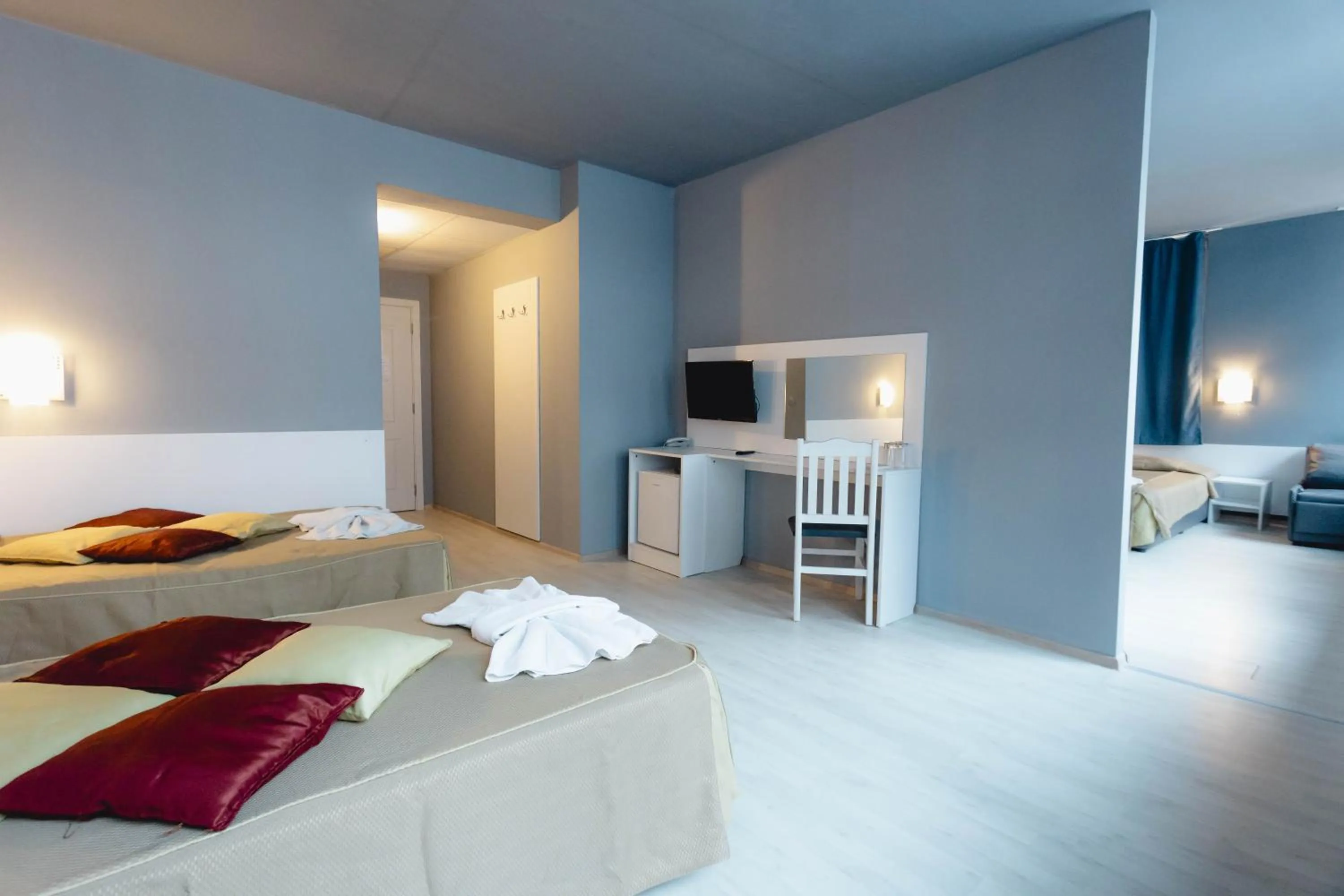 TV and multimedia, Bed in Sun Palace Hotel - All Inclusive