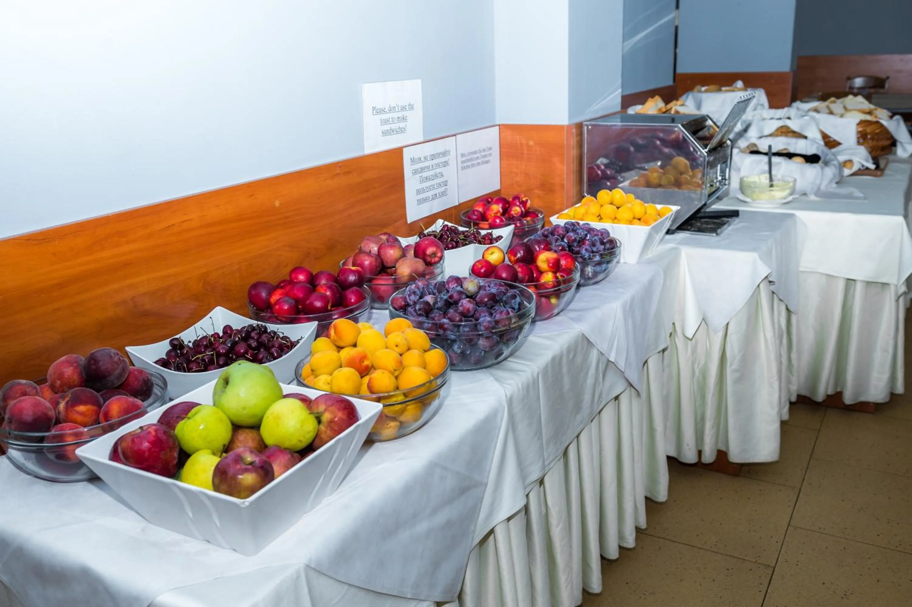 Food and drinks in Sun Palace Hotel - All Inclusive