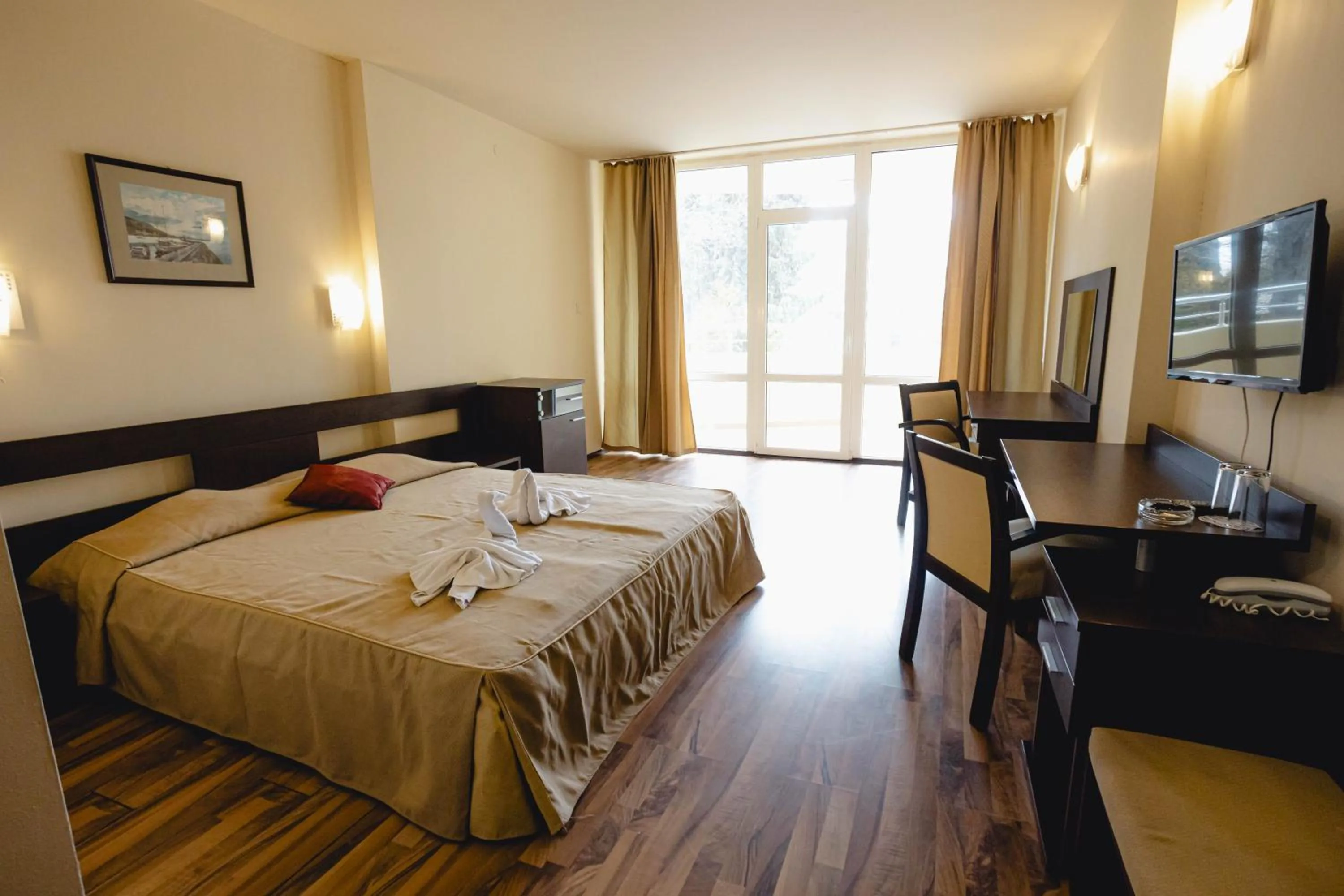 Bed in Sun Palace Hotel - All Inclusive