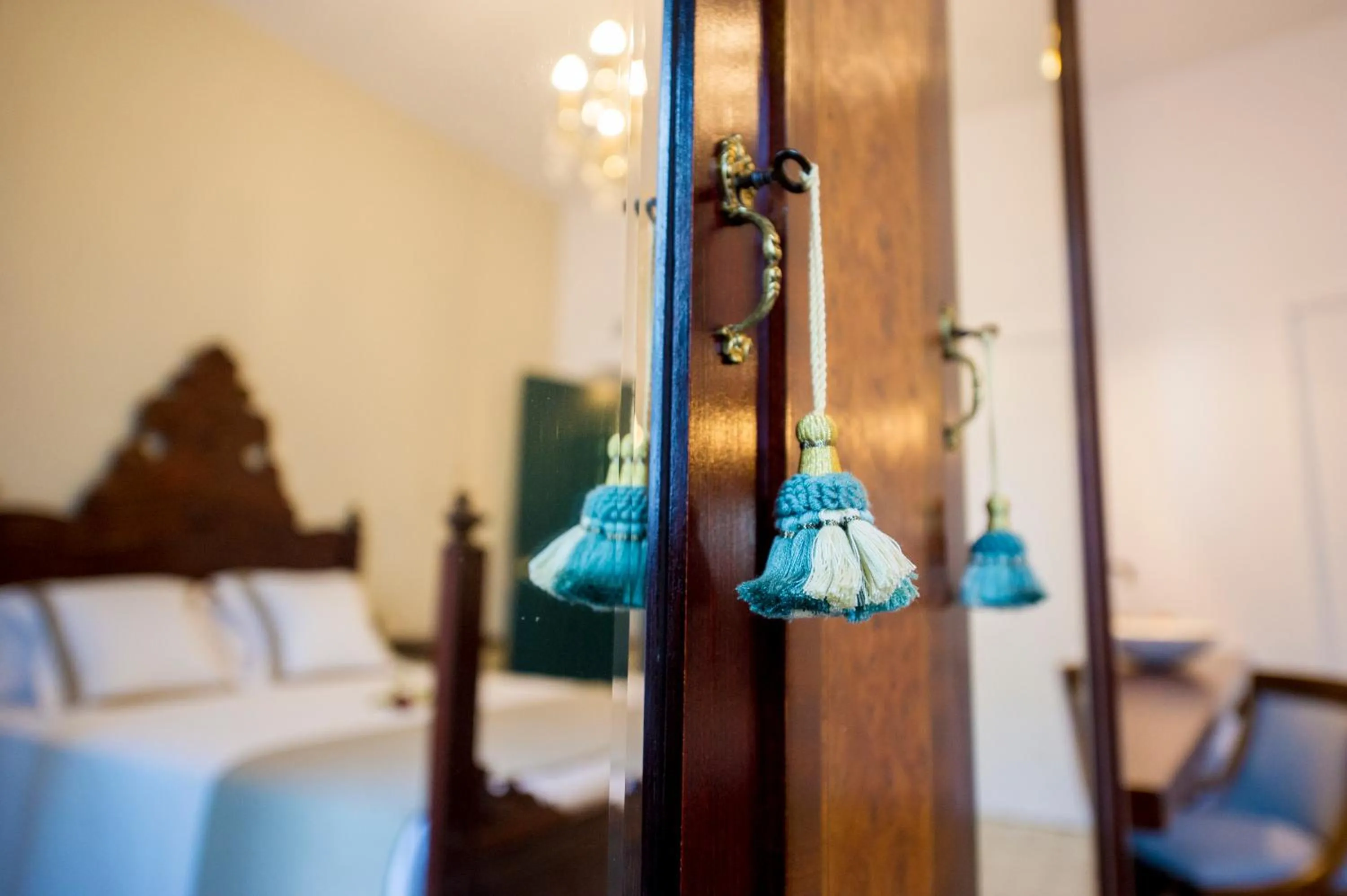 Decorative detail, Bed in Bolet Casa Modernista