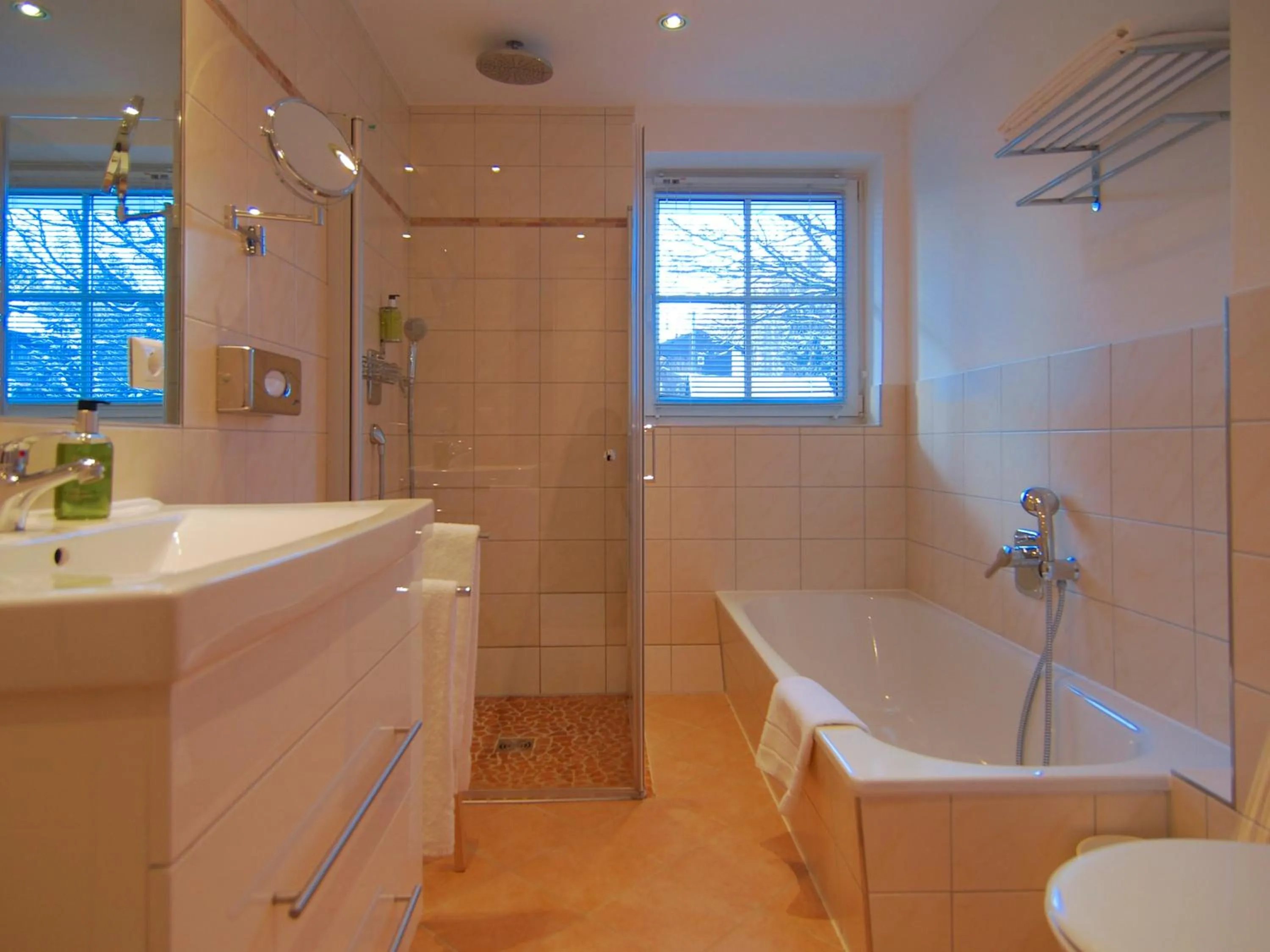 Bathroom in Hotel Hubertus Schliersee