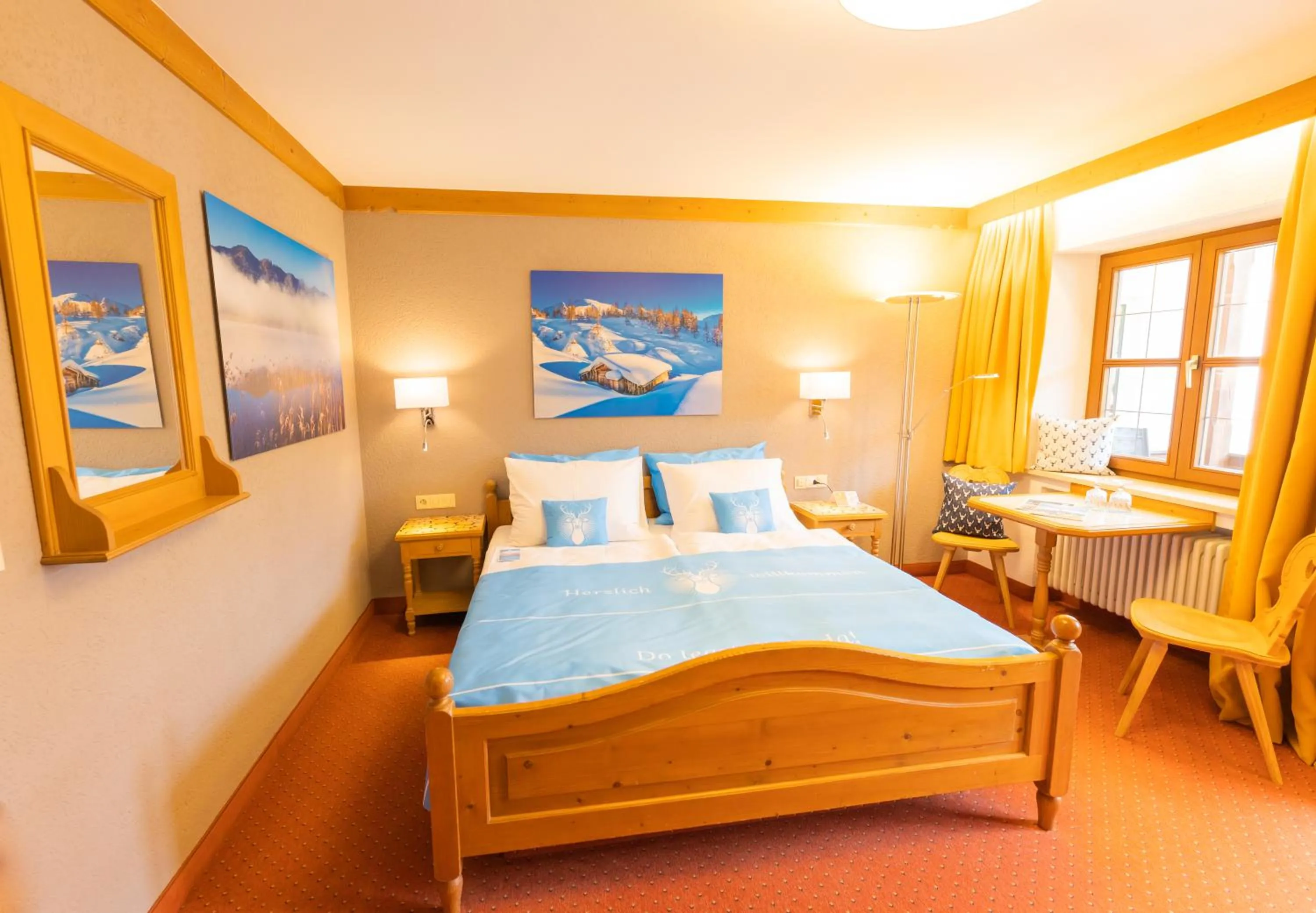 Bed in Hotel Hubertus Schliersee