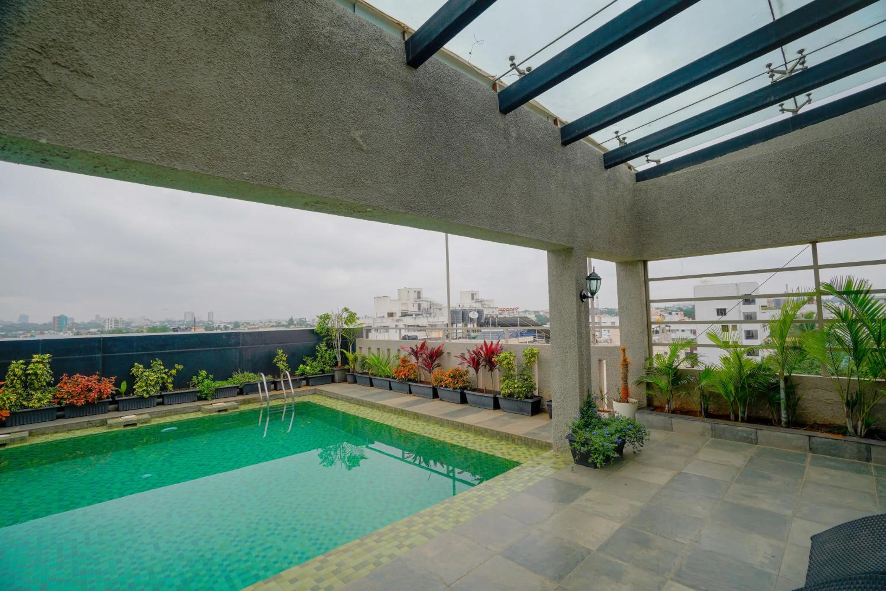 Swimming pool in Lazdana Hotel Bangalore