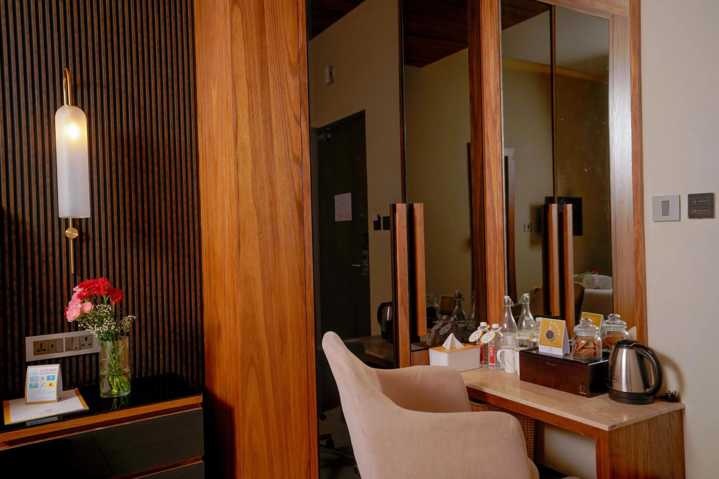 Coffee/tea facilities in Lazdana Hotel Bangalore