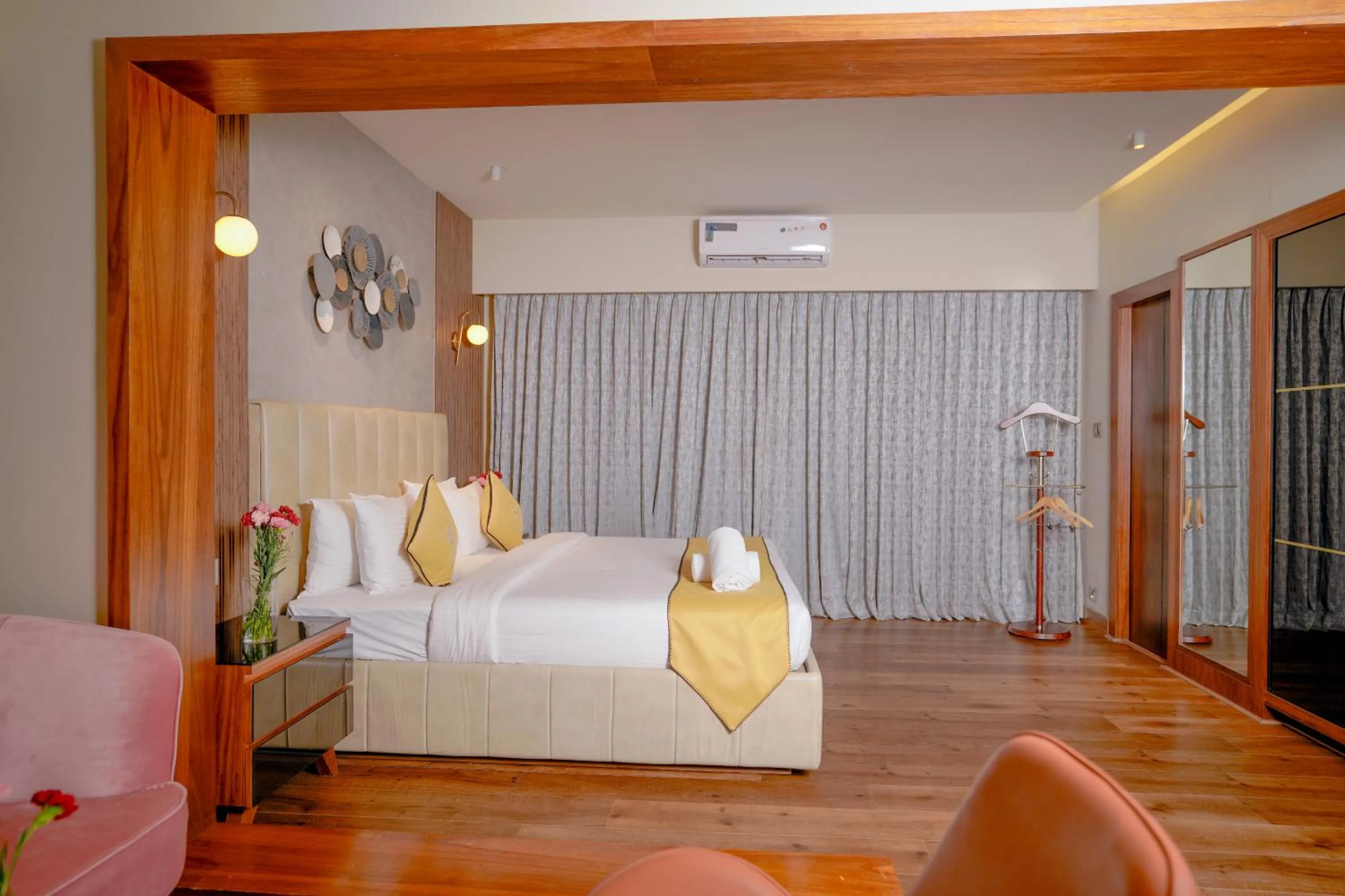 Bed in Lazdana Hotel Bangalore